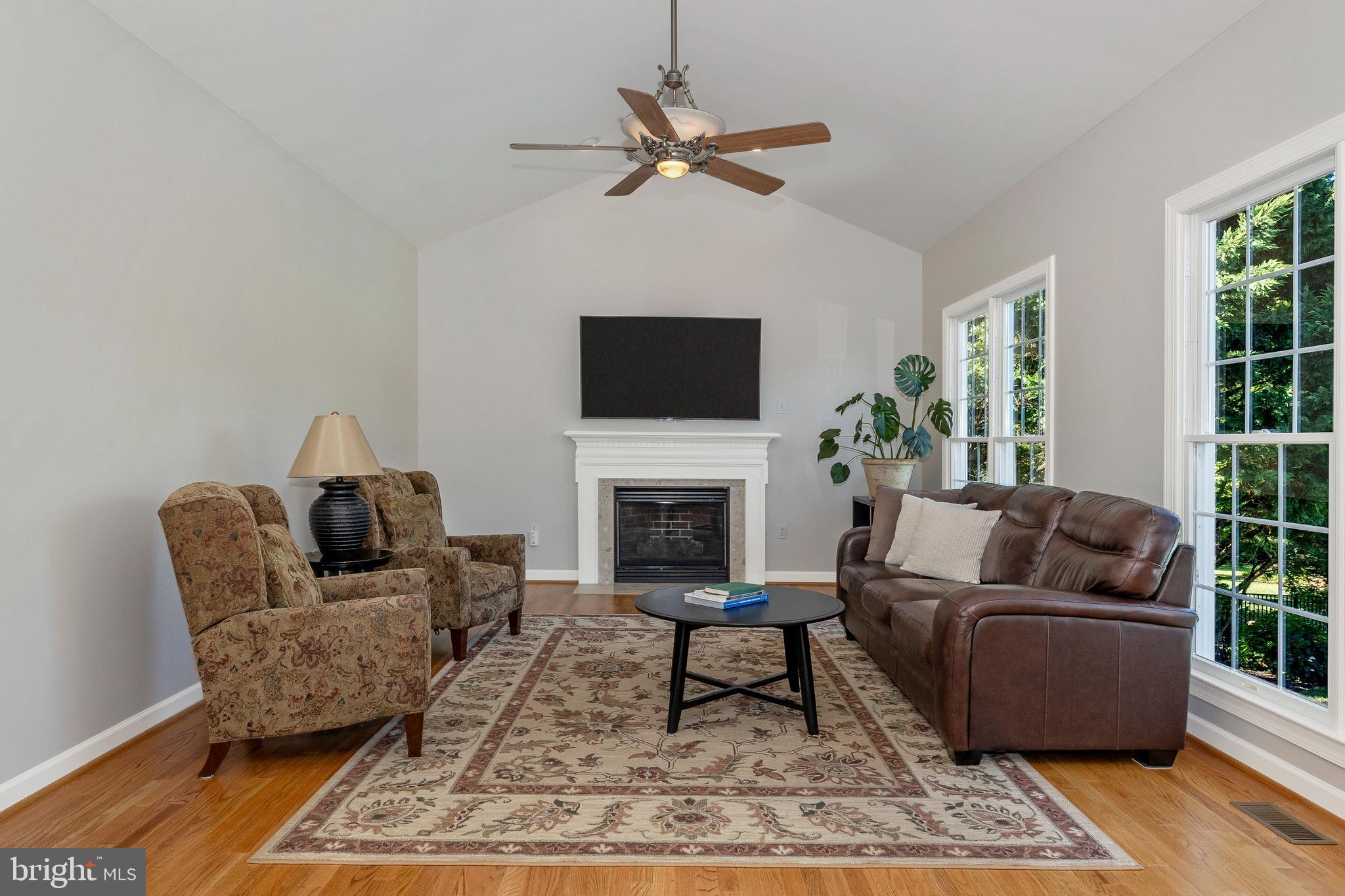 6 ASHKY COURT