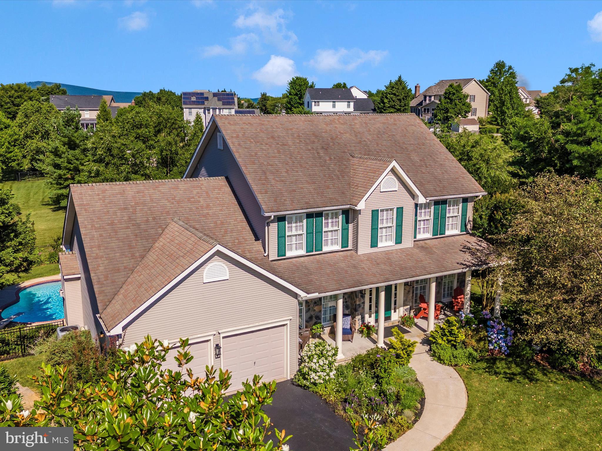 6 ASHKY COURT