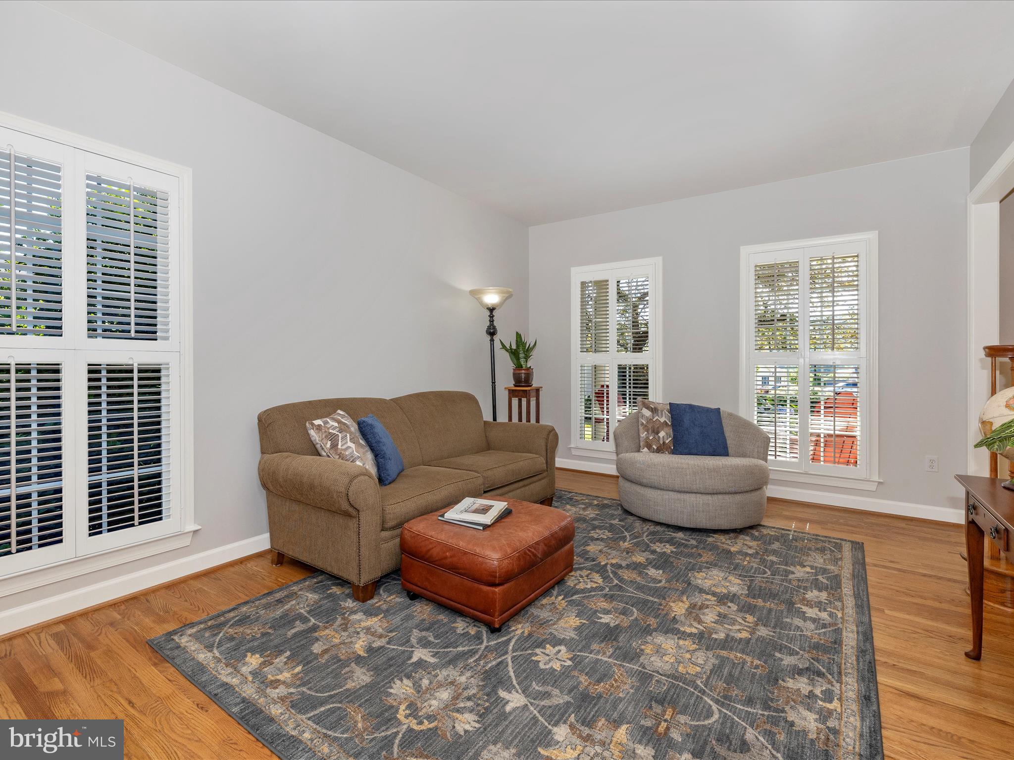6 ASHKY COURT