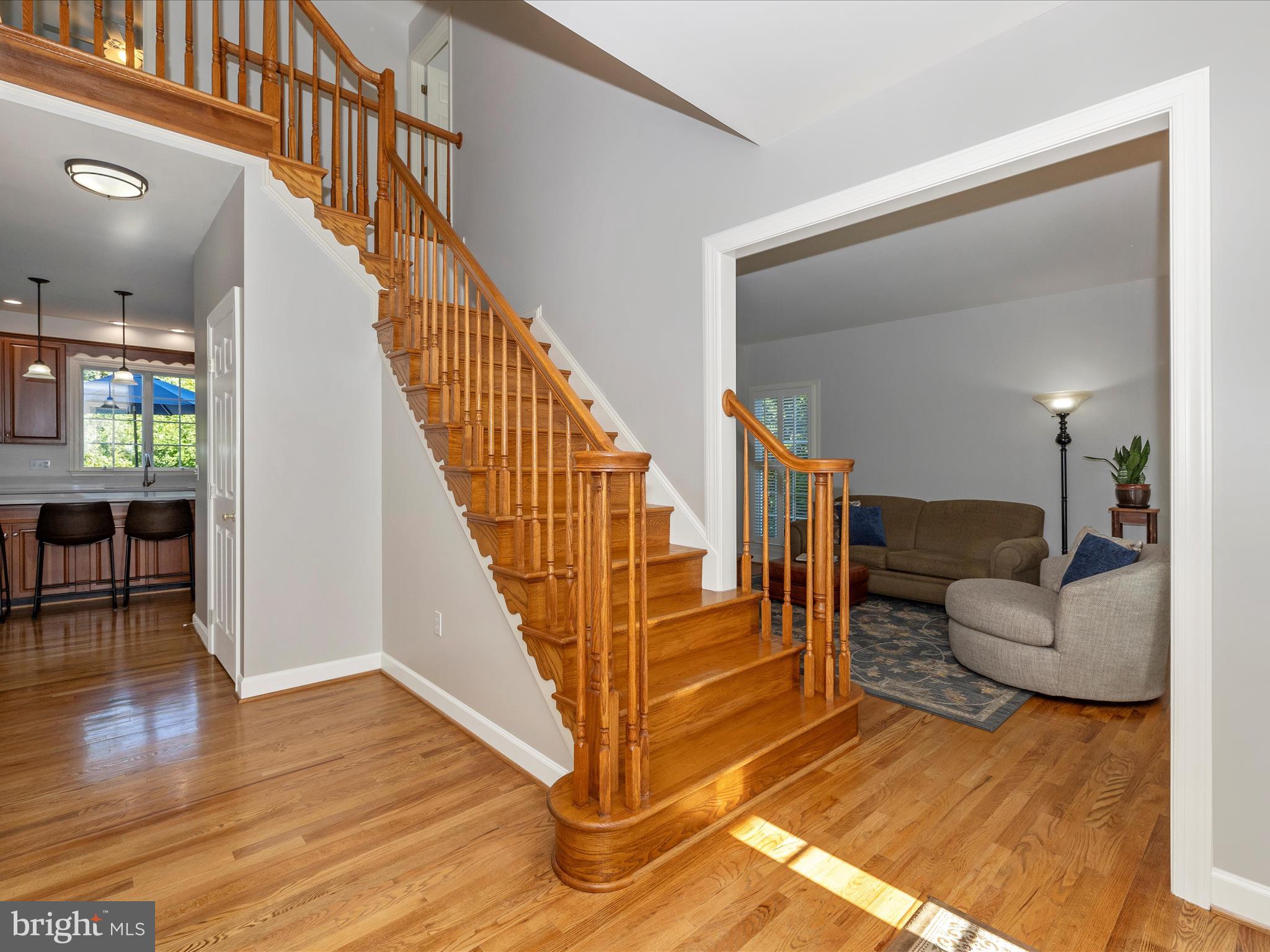 6 ASHKY COURT