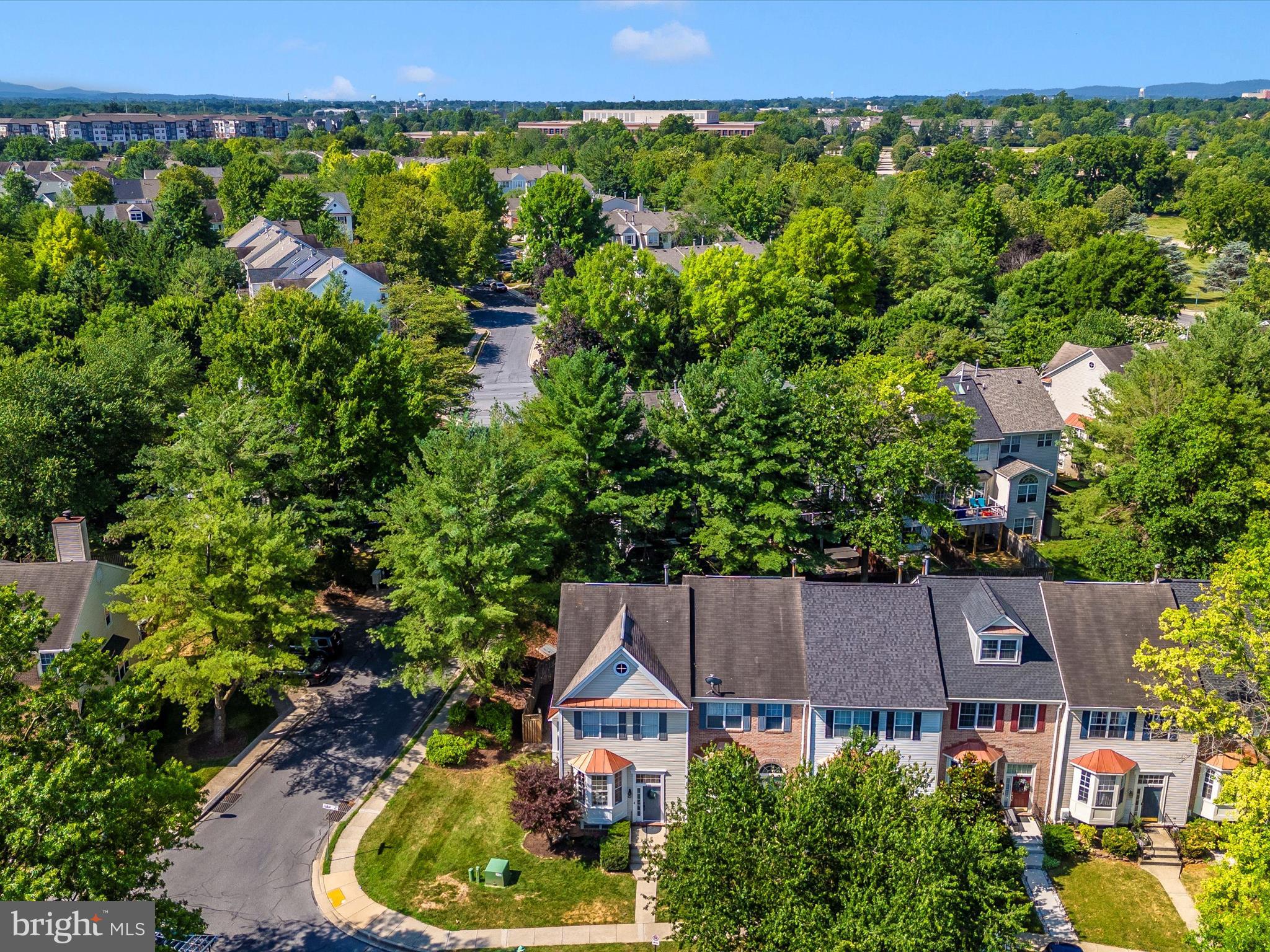 900 JUBAL WAY