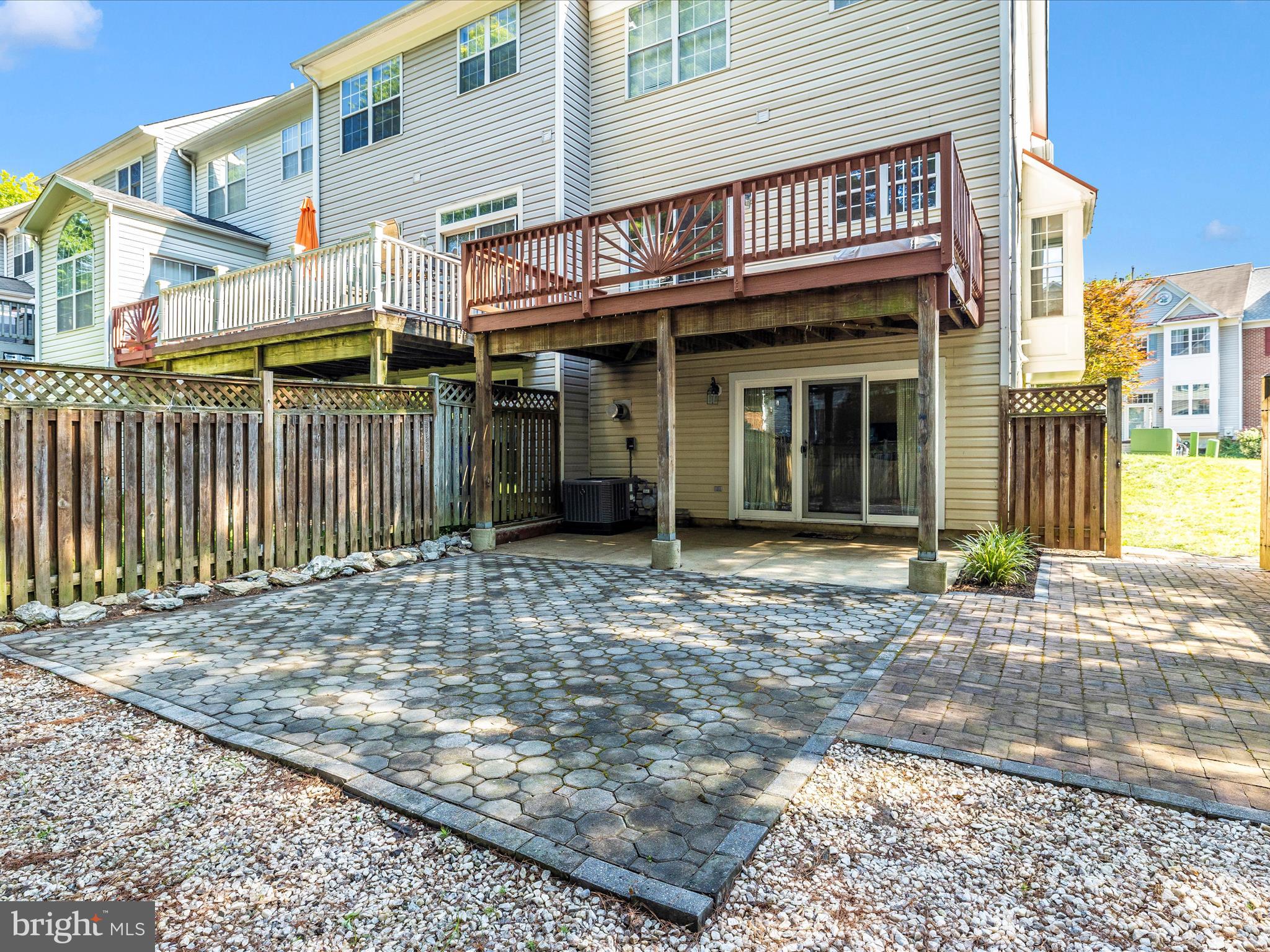 900 JUBAL WAY