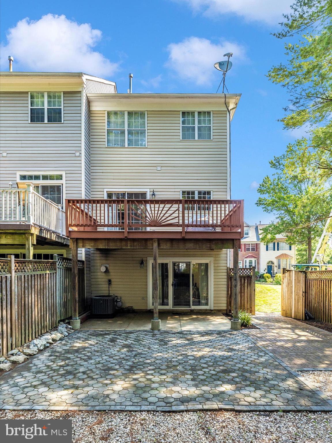 900 JUBAL WAY