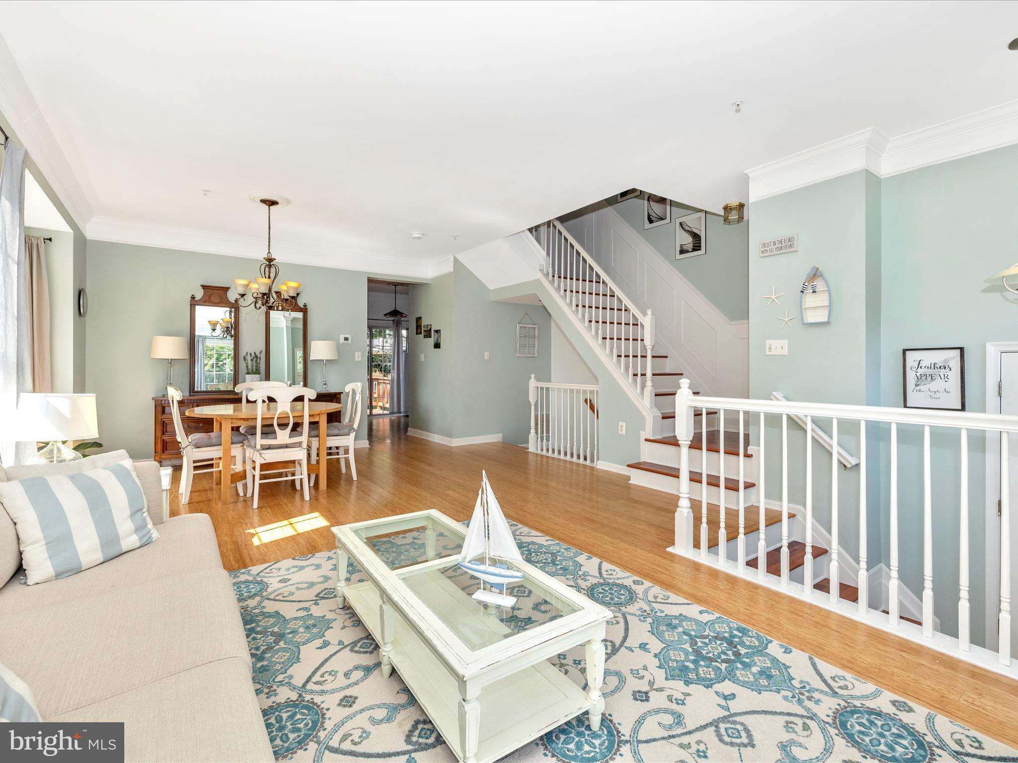 900 JUBAL WAY