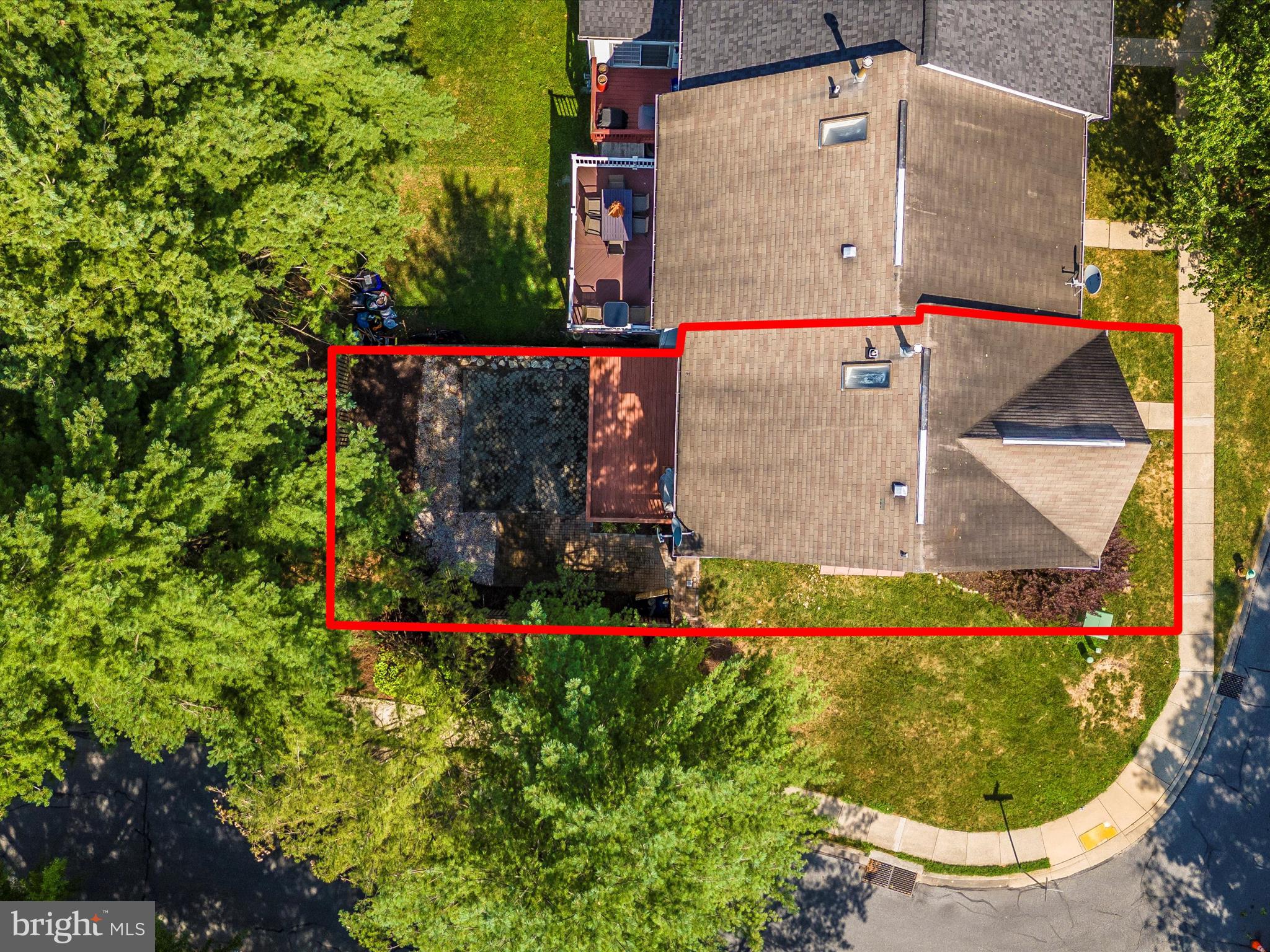900 JUBAL WAY