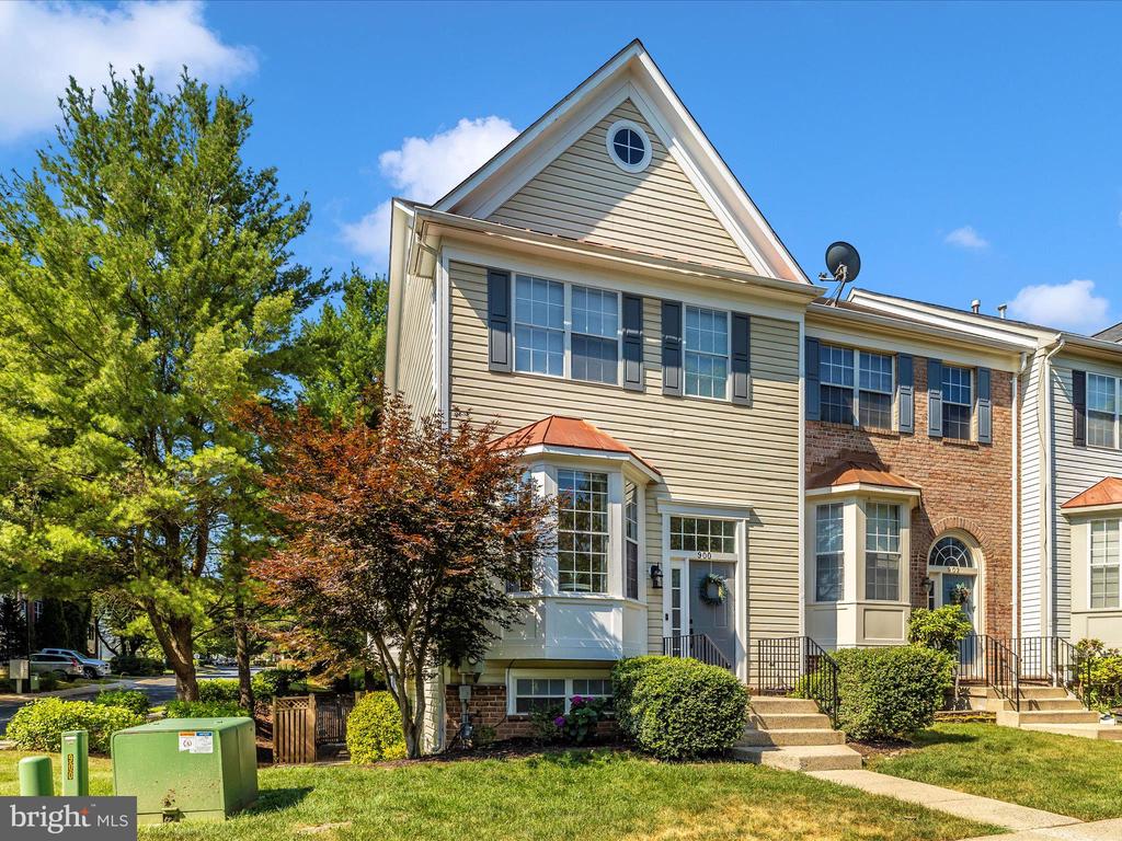 900 JUBAL WAY