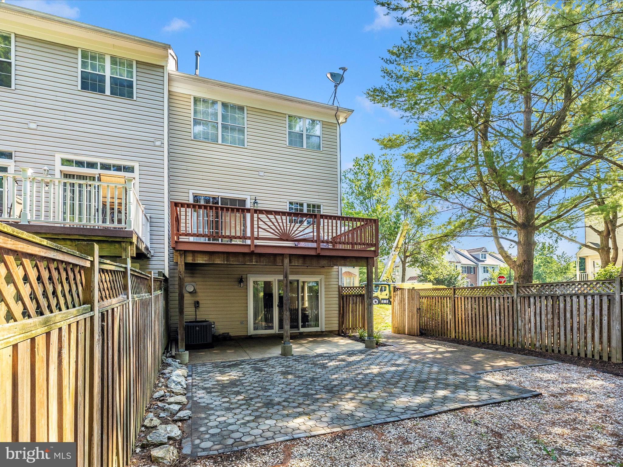 900 JUBAL WAY