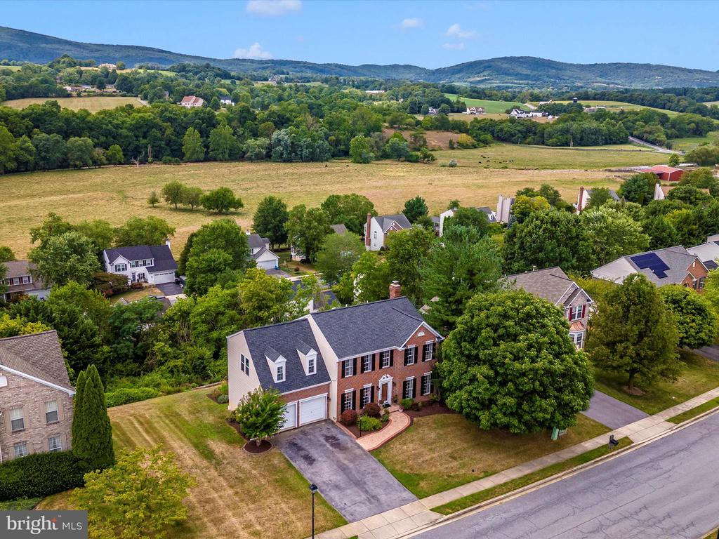 110 IVY HILL DRIVE