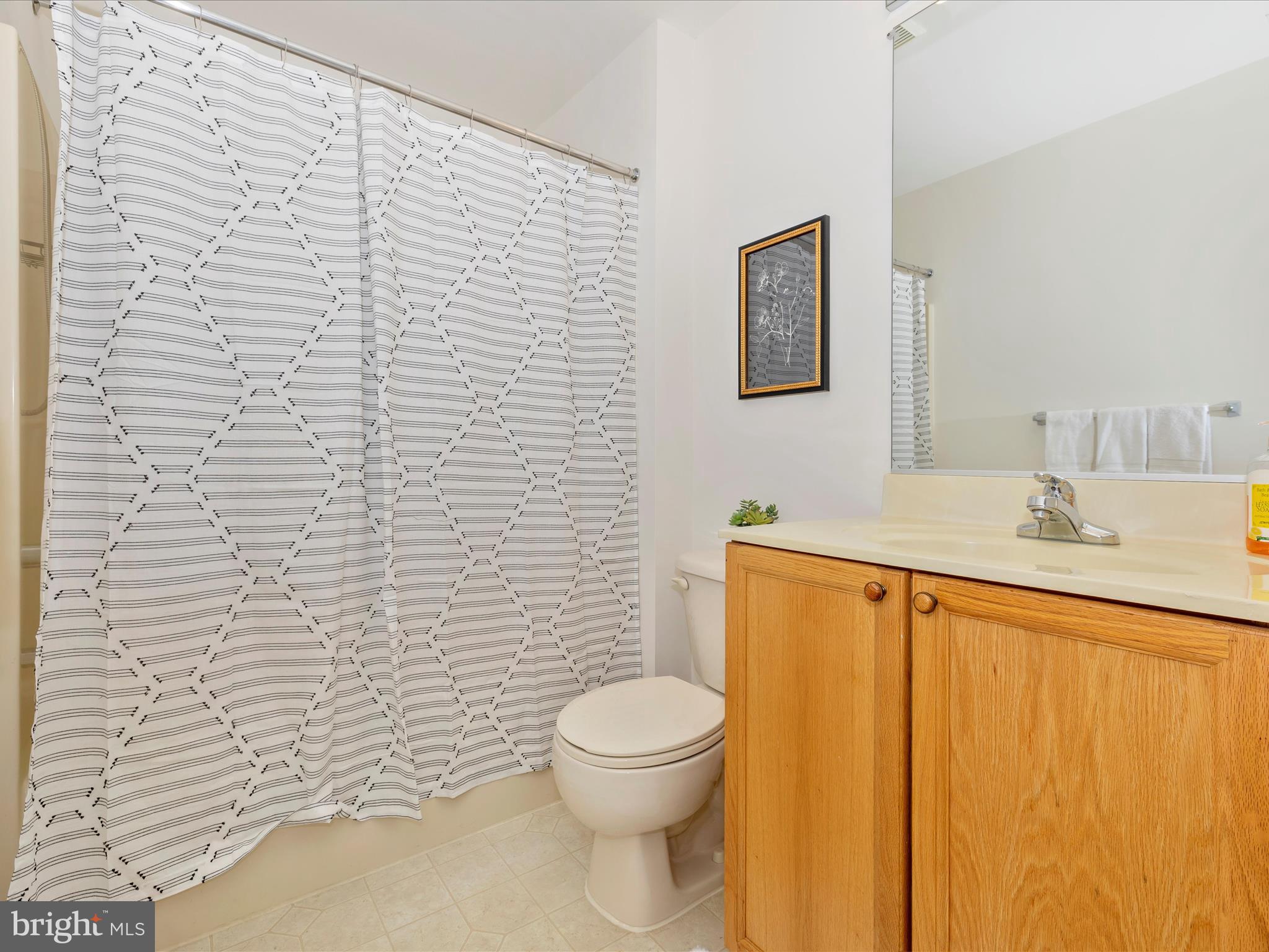 2500 COLERIDGE DRIVE 2 1D