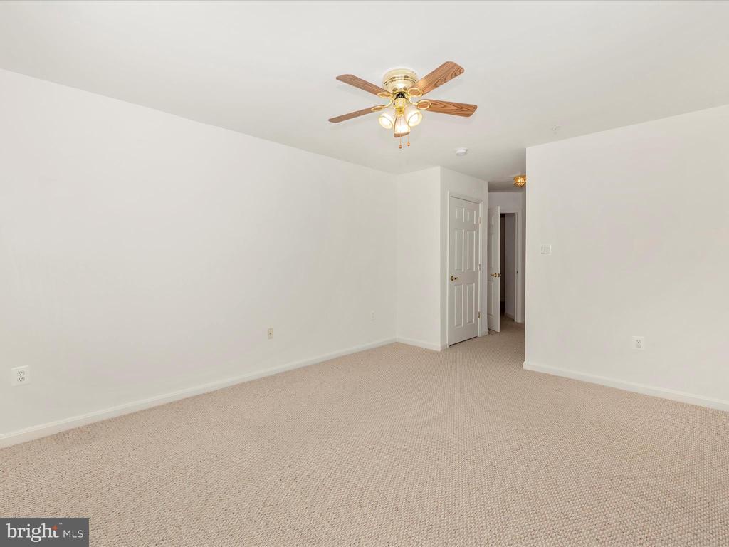 2500 COLERIDGE DRIVE 2 1D