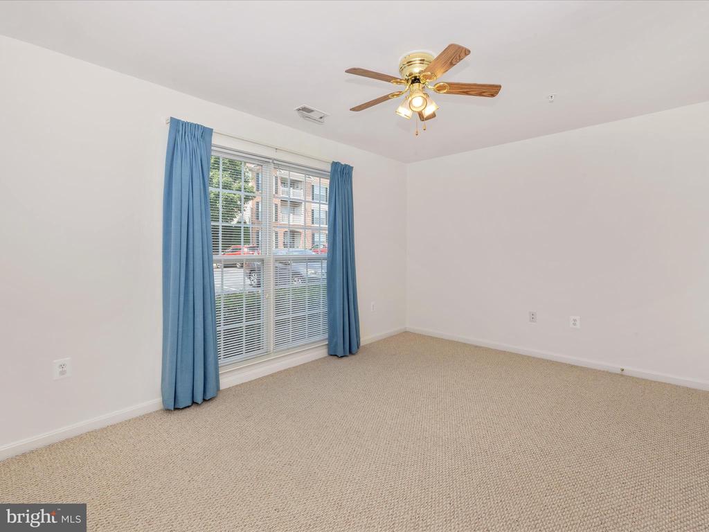 2500 COLERIDGE DRIVE 2 1D