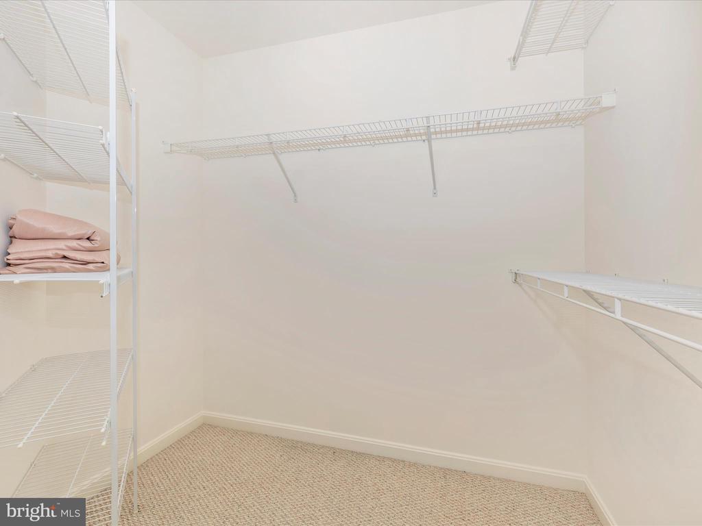 2500 COLERIDGE DRIVE 2 1D
