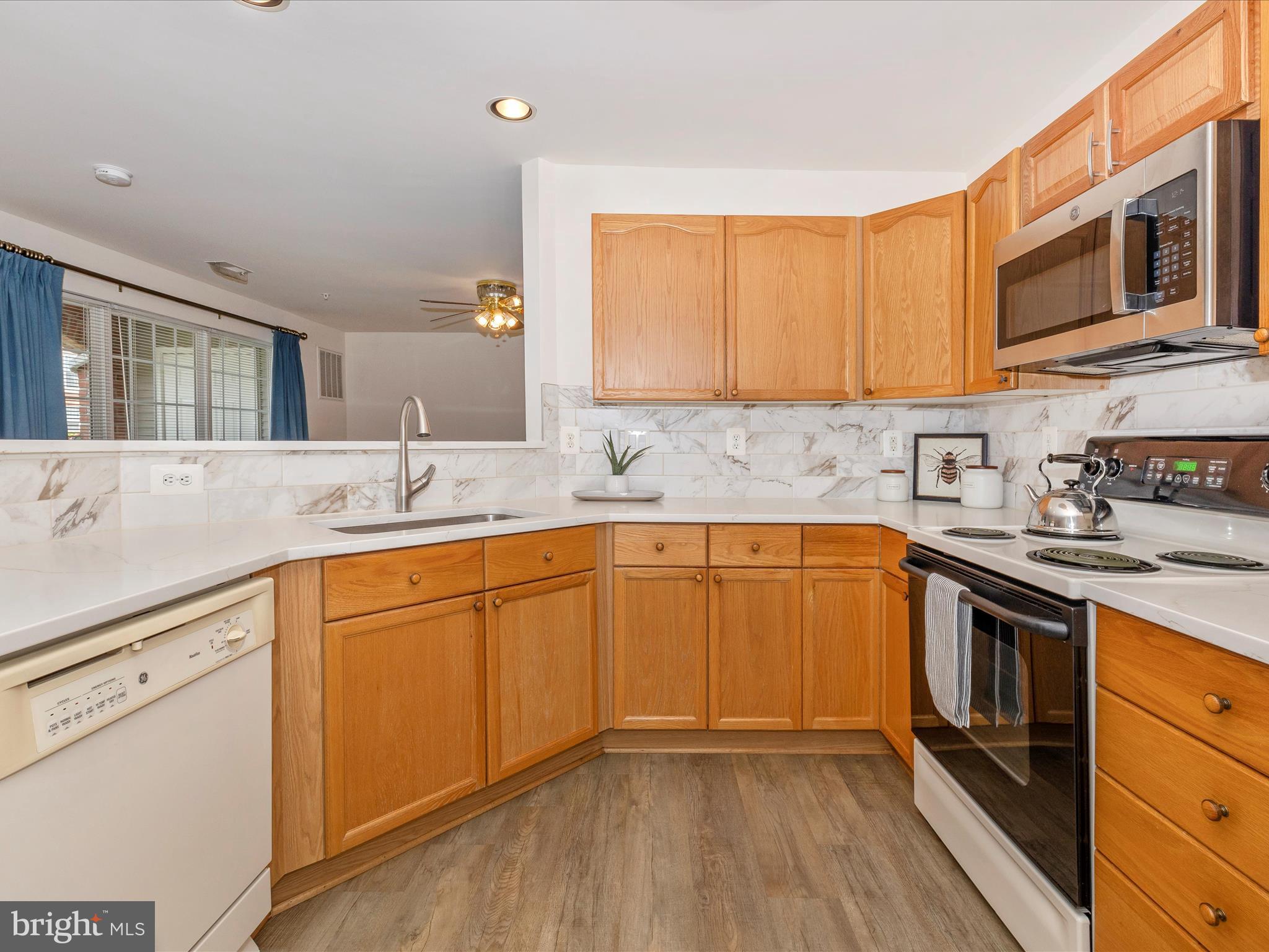 2500 COLERIDGE DRIVE 2 1D