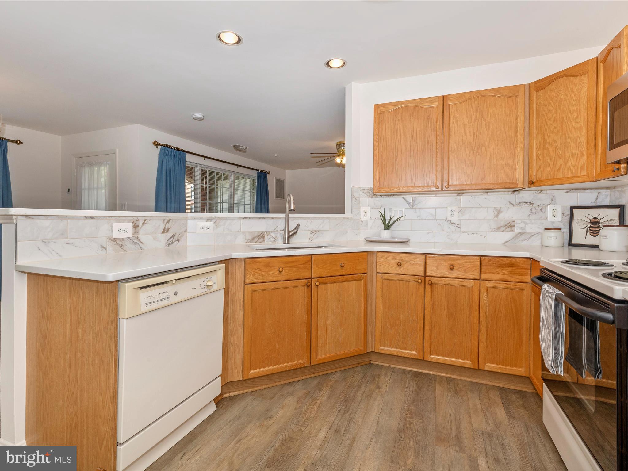 2500 COLERIDGE DRIVE 2 1D