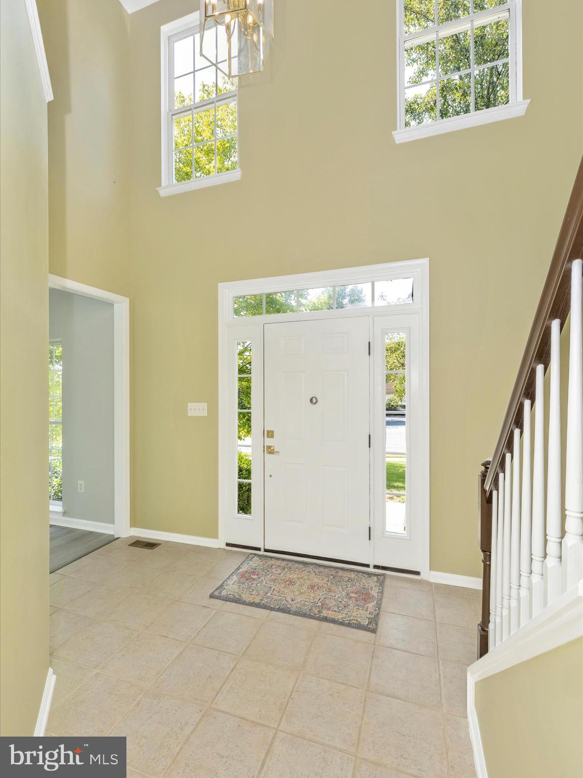 5 N POINTE TERRACE