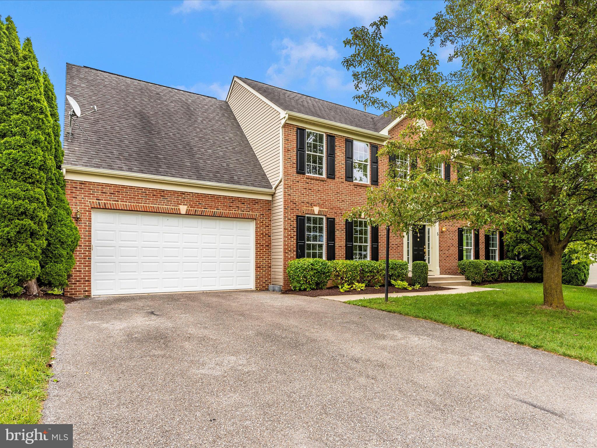 5 N POINTE TERRACE