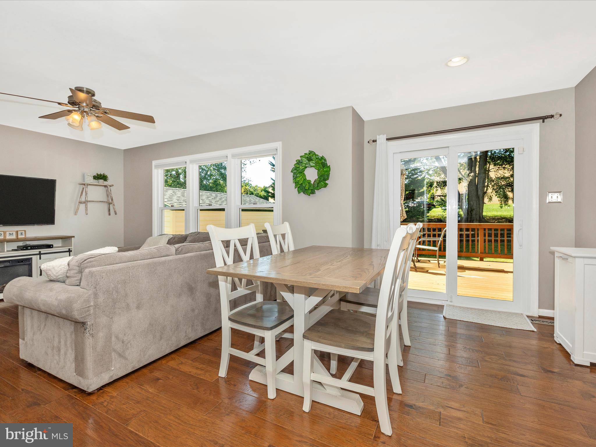 13 WALNUT POND COURT
