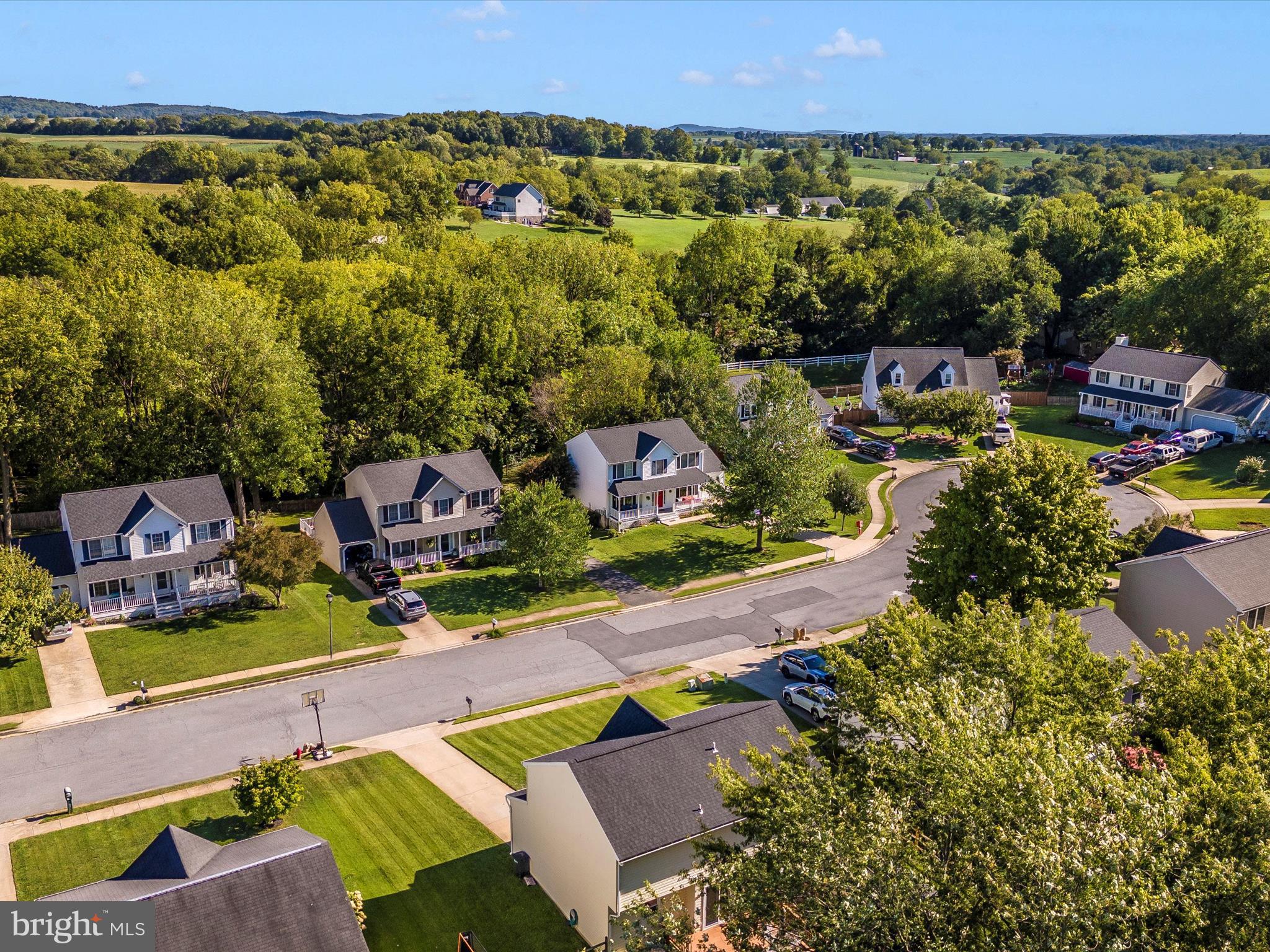 13 WALNUT POND COURT