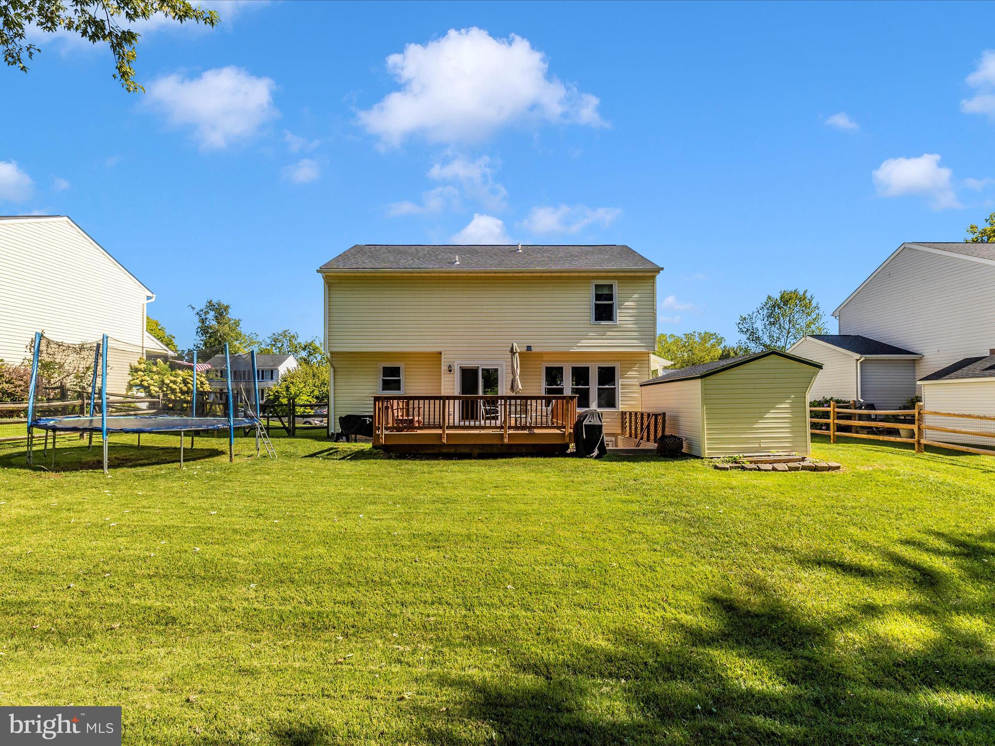 13 WALNUT POND COURT