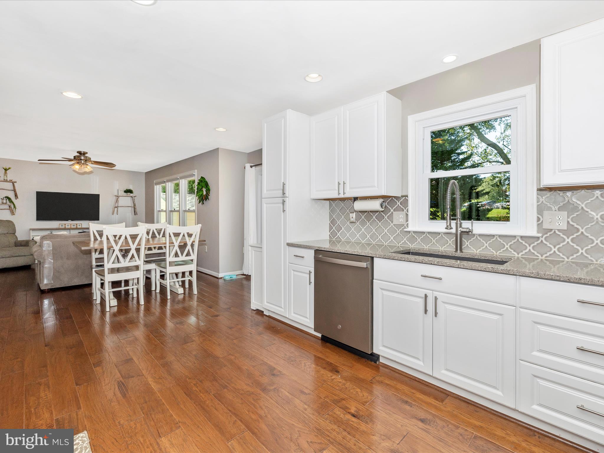 13 WALNUT POND COURT