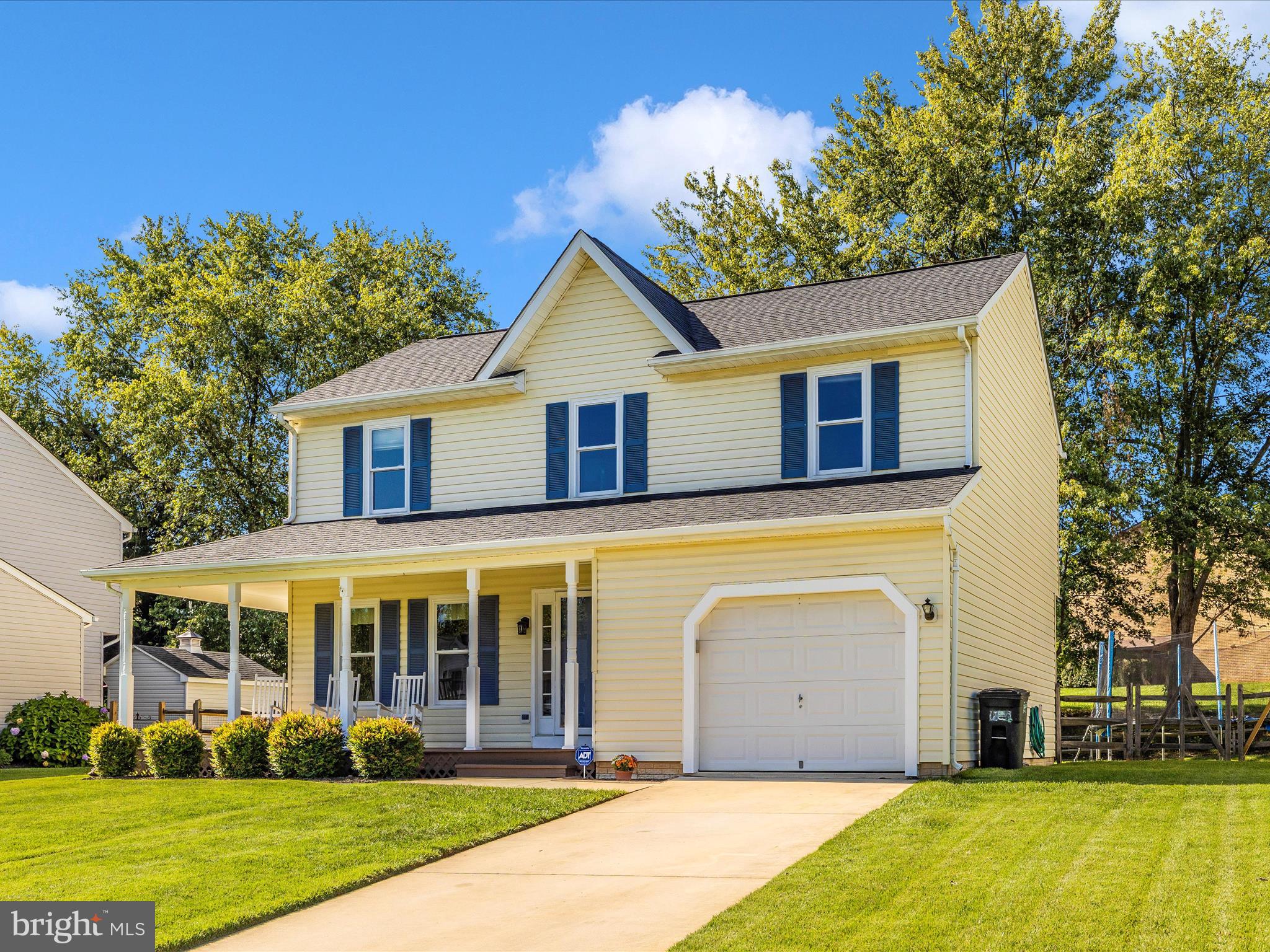 13 WALNUT POND COURT