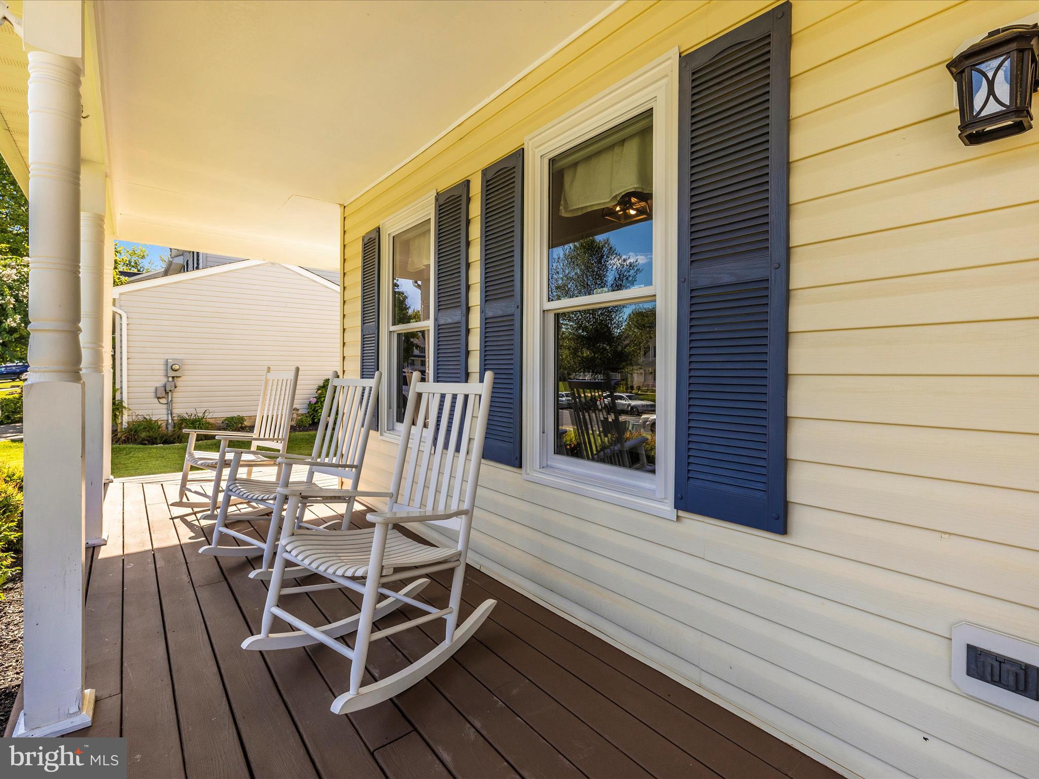13 WALNUT POND COURT