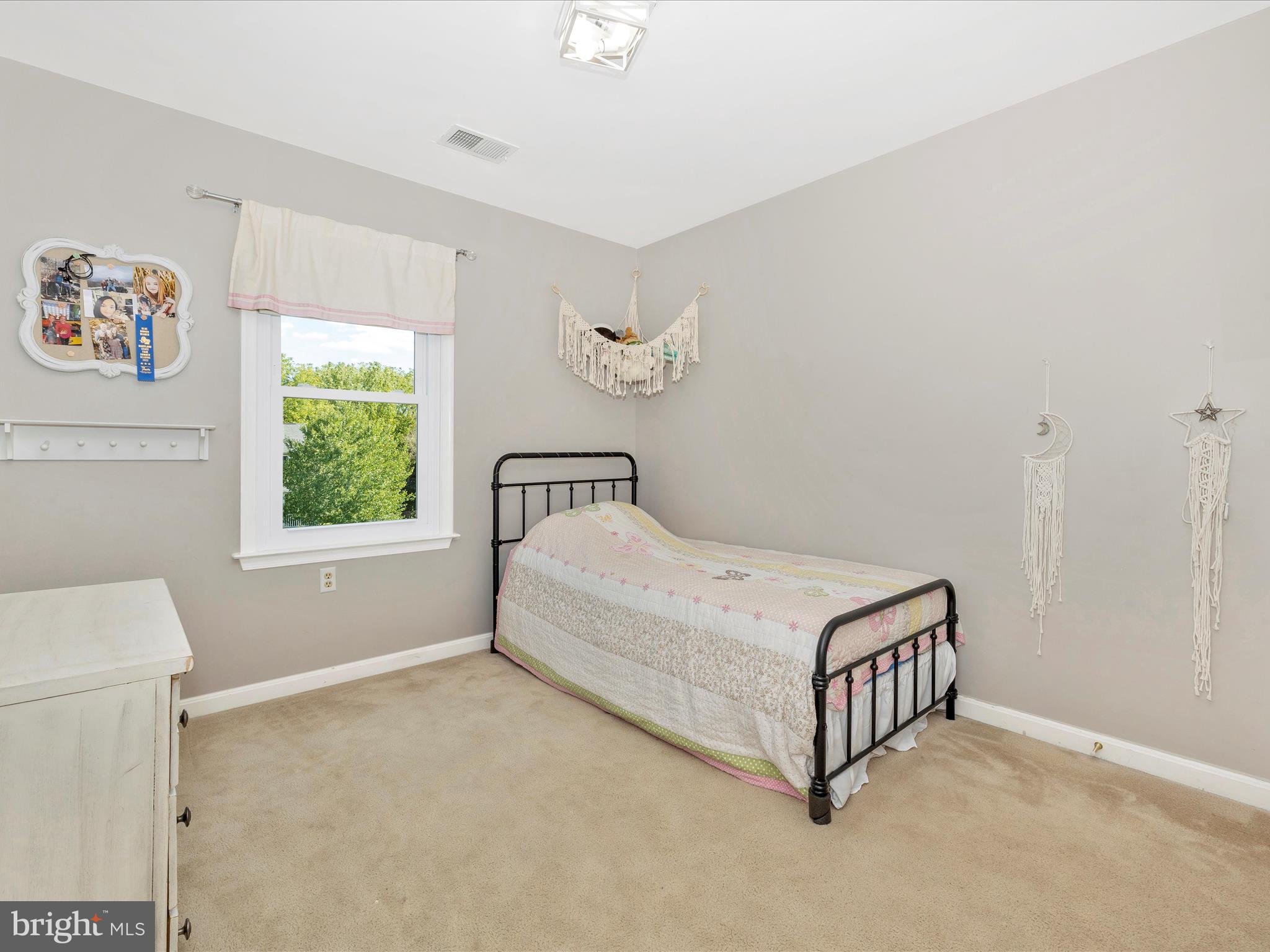13 WALNUT POND COURT