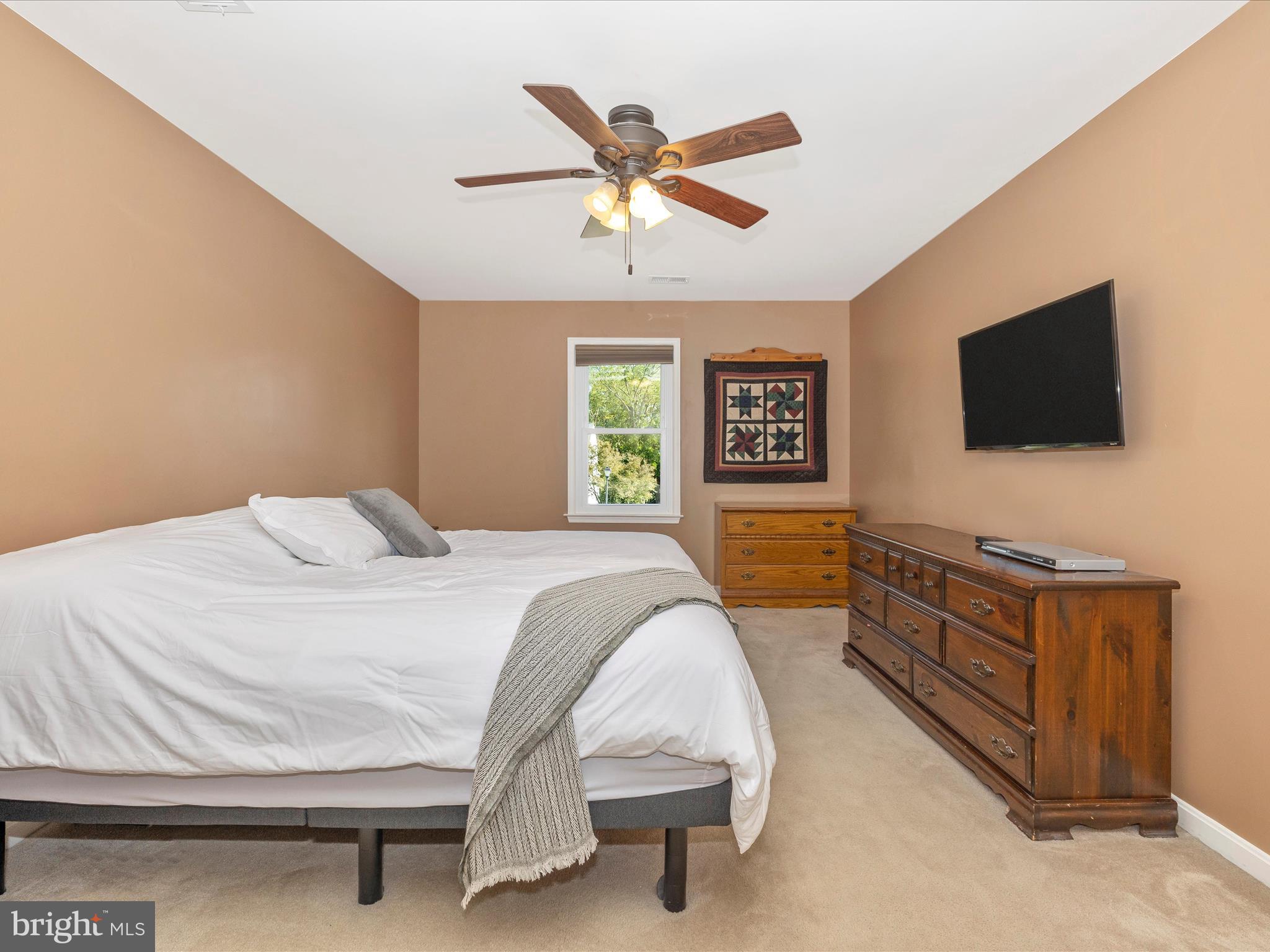 13 WALNUT POND COURT