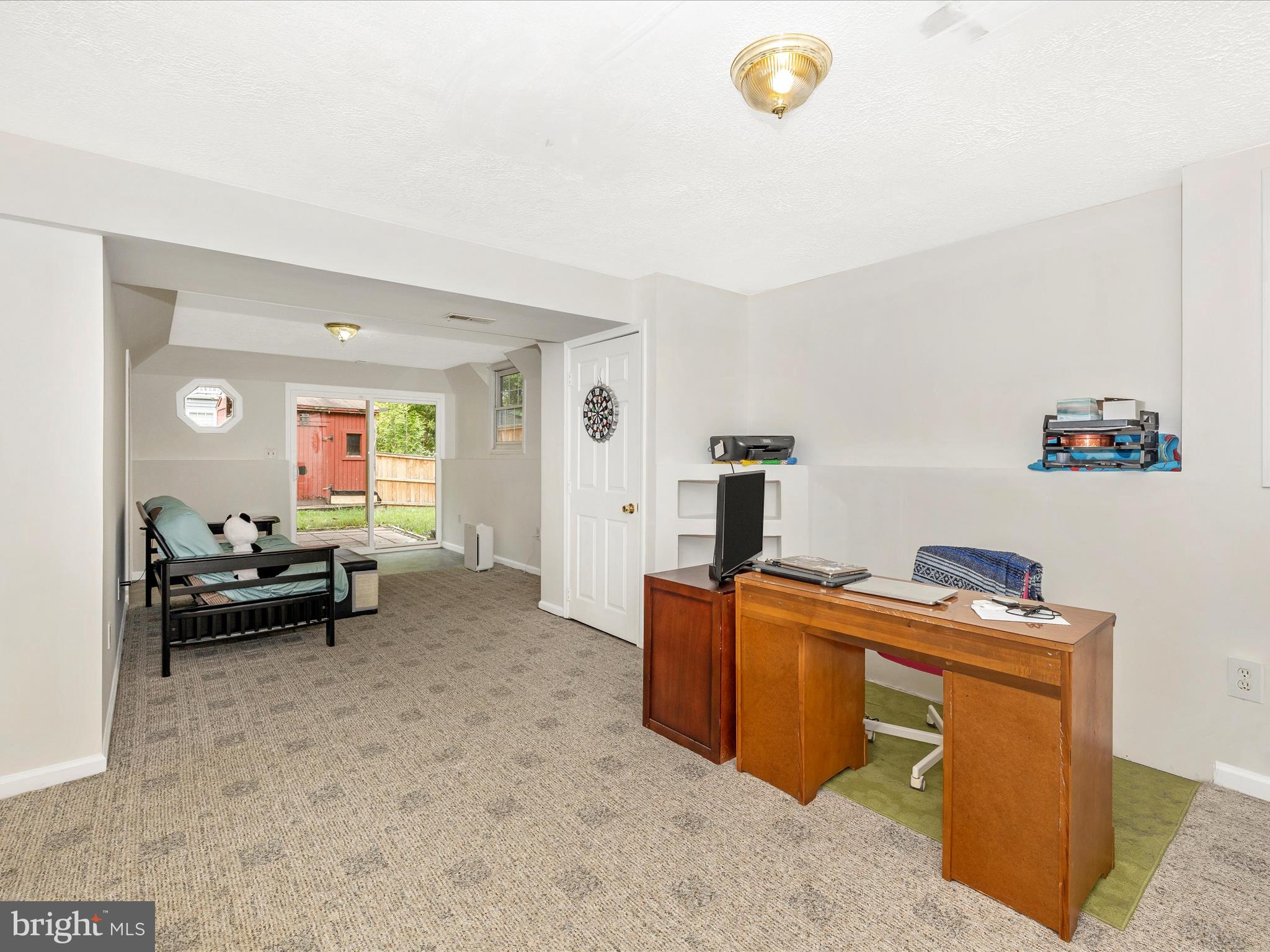 10634 OLD BARN COURT