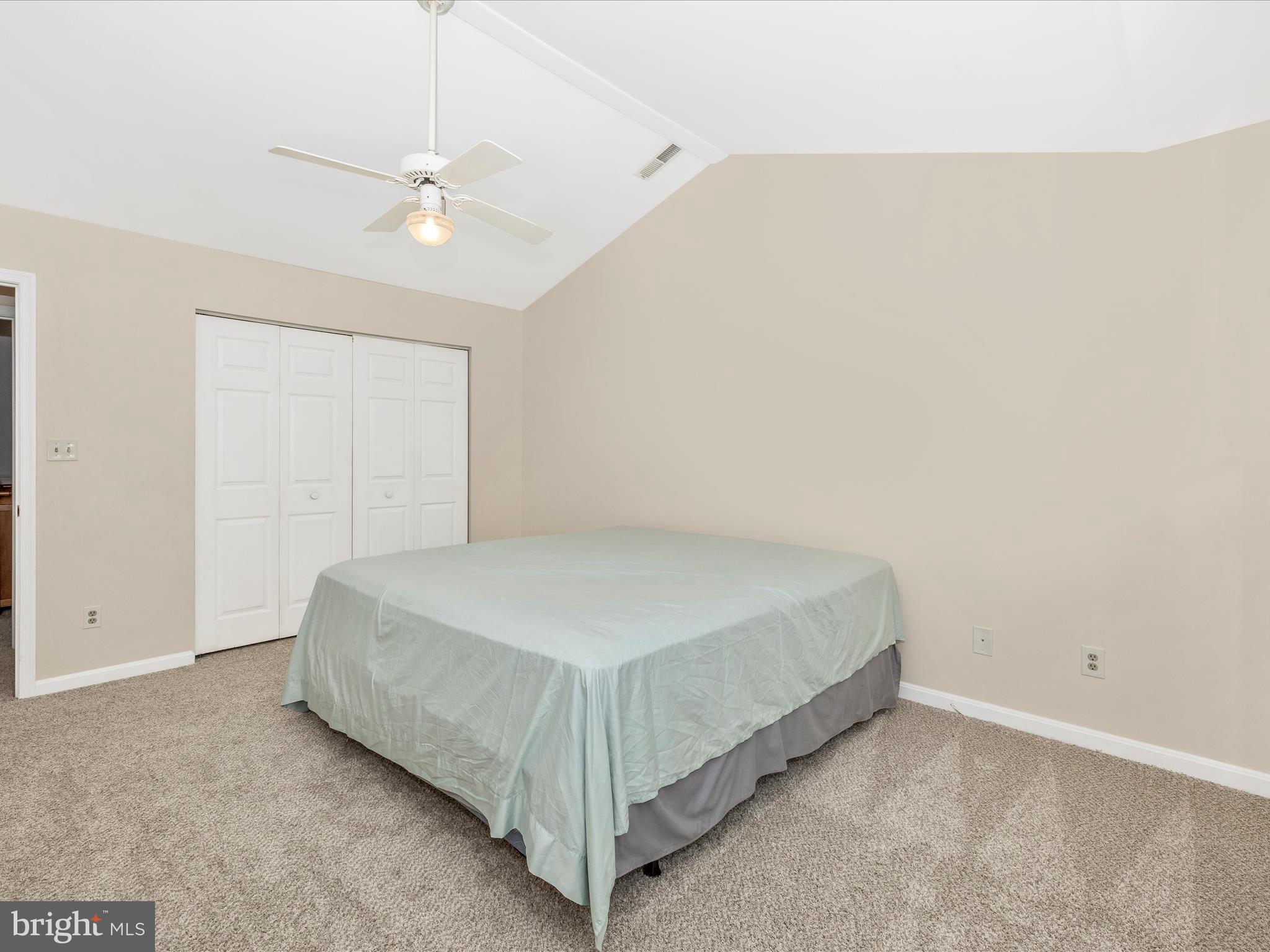10634 OLD BARN COURT
