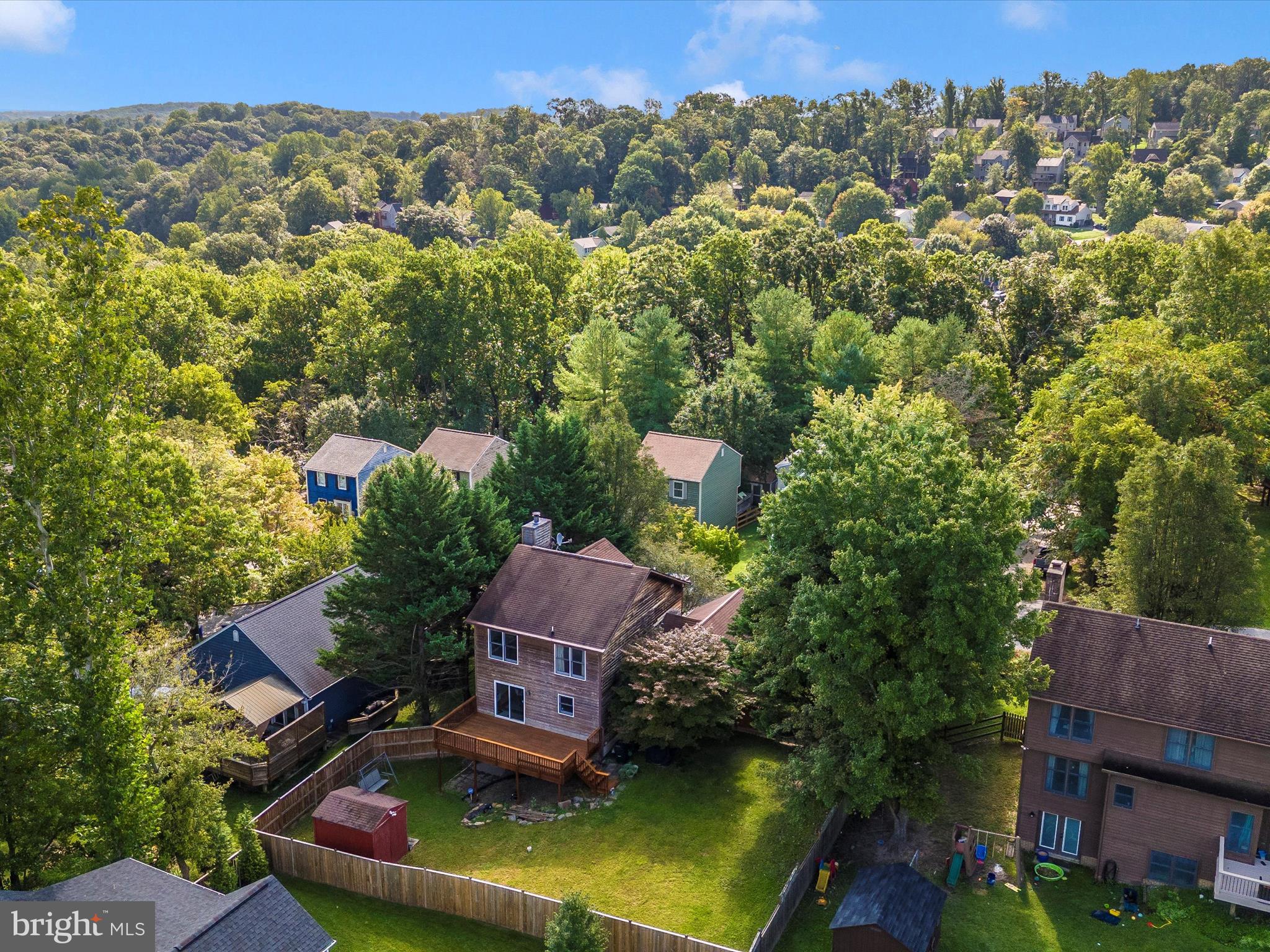 10634 OLD BARN COURT