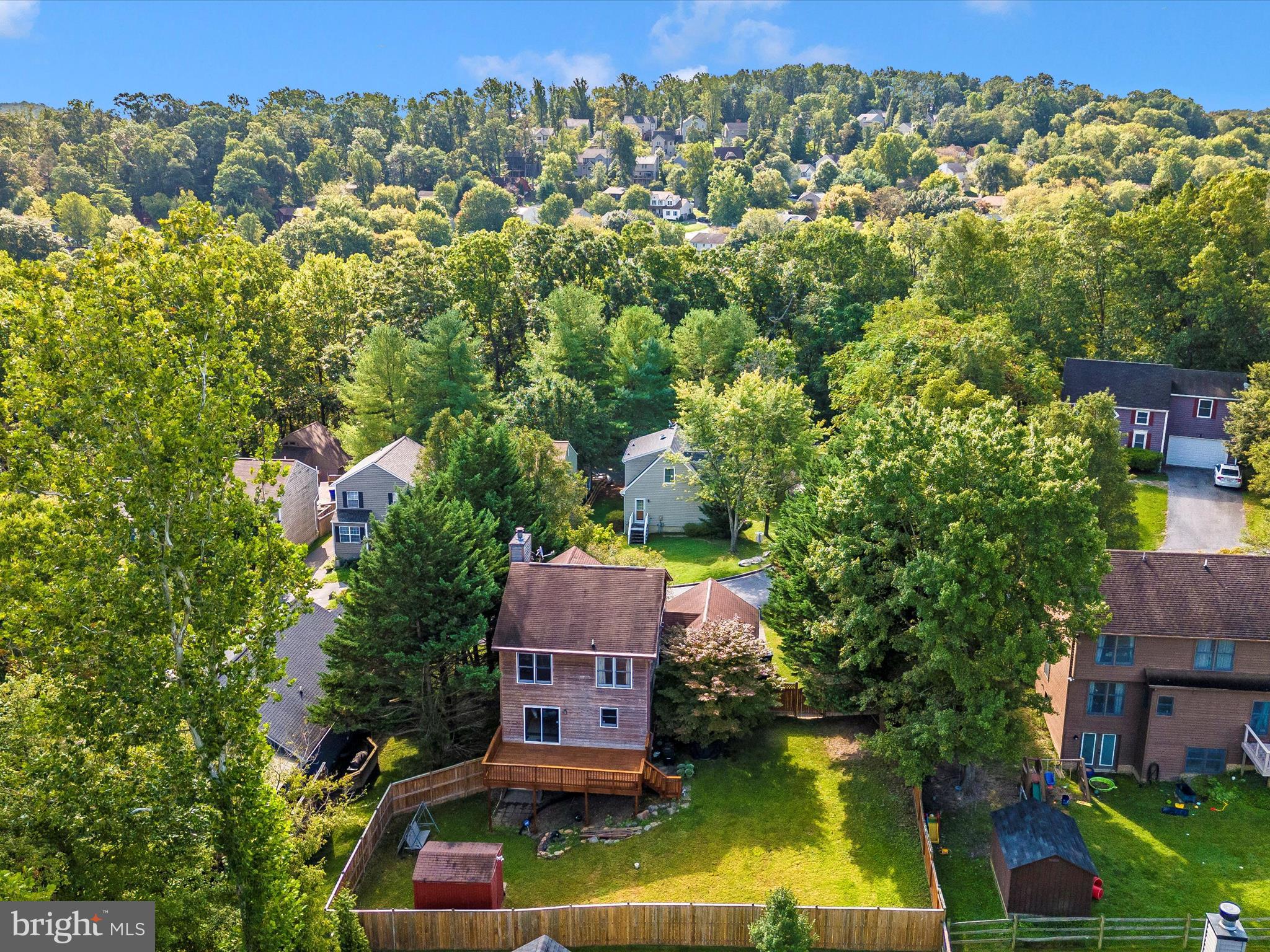 10634 OLD BARN COURT