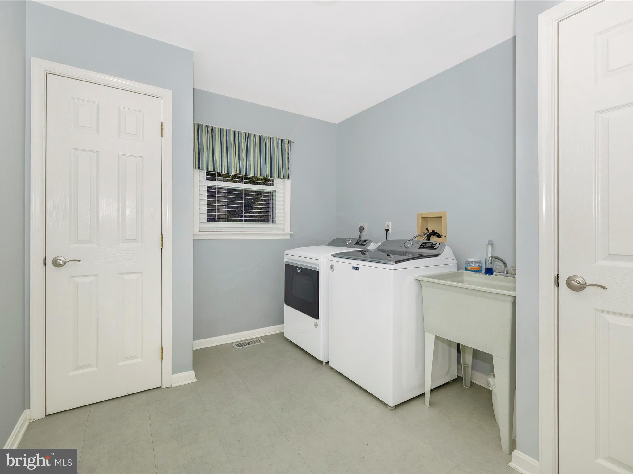 3600 WESTCHESTER COURT