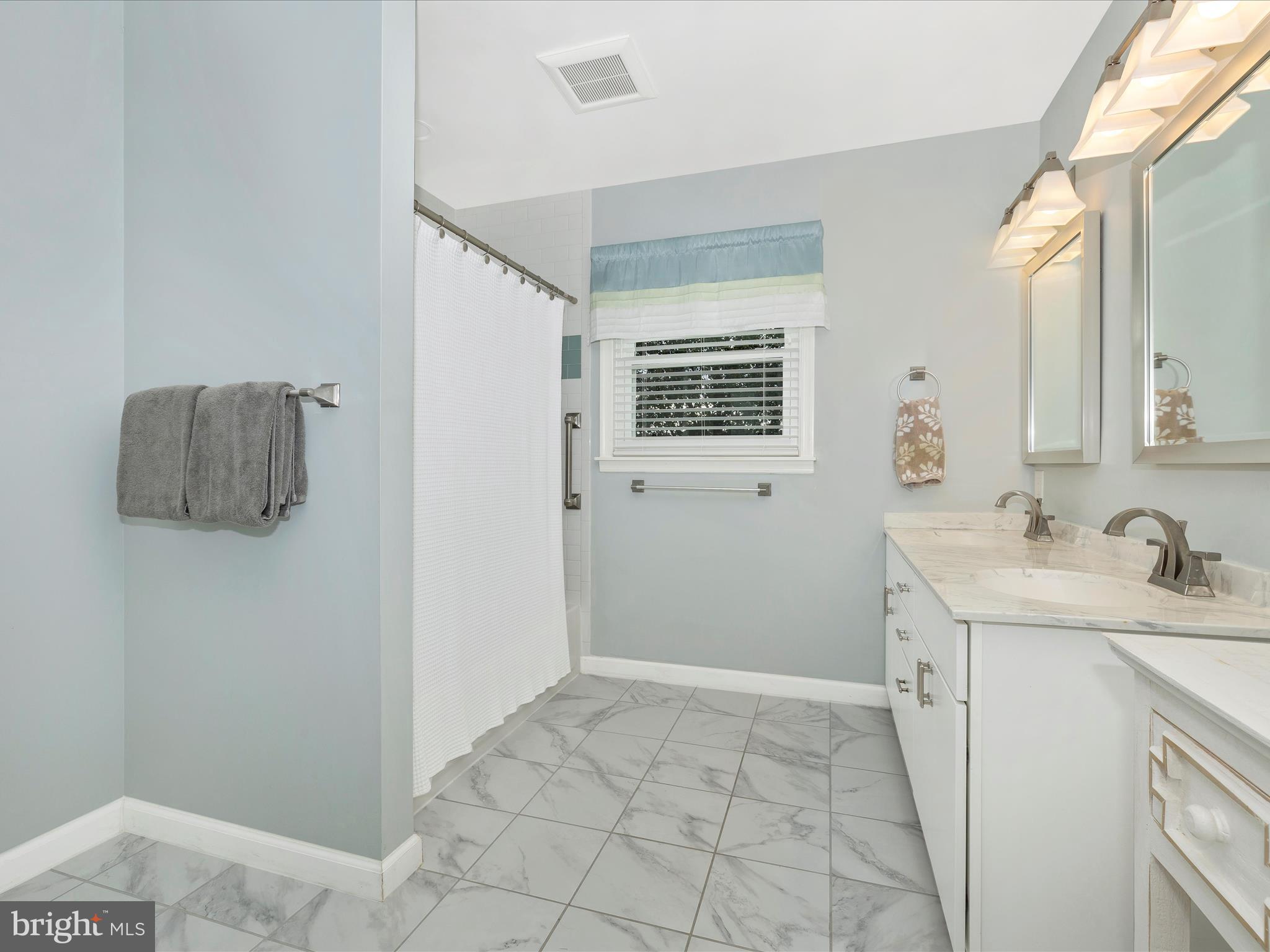 3600 WESTCHESTER COURT