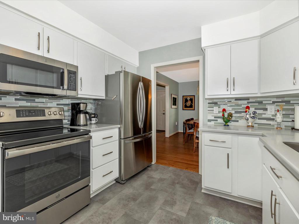 3600 WESTCHESTER COURT