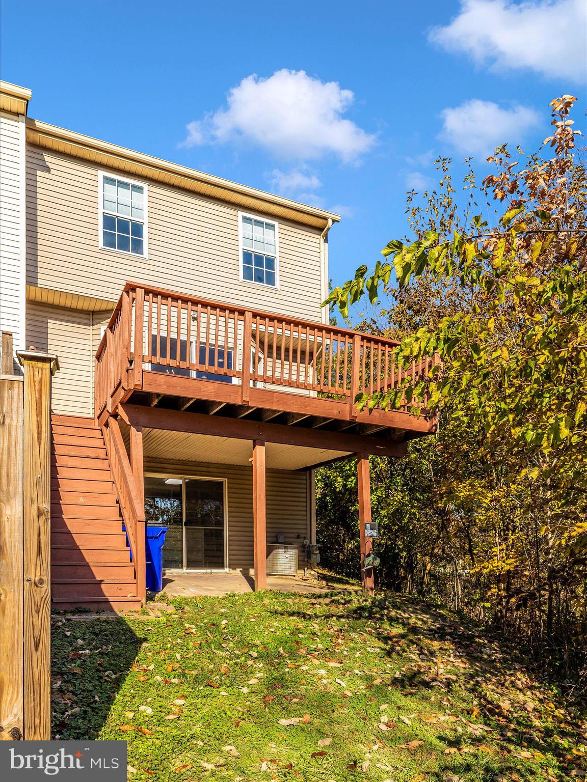 114 MOSER CIRCLE