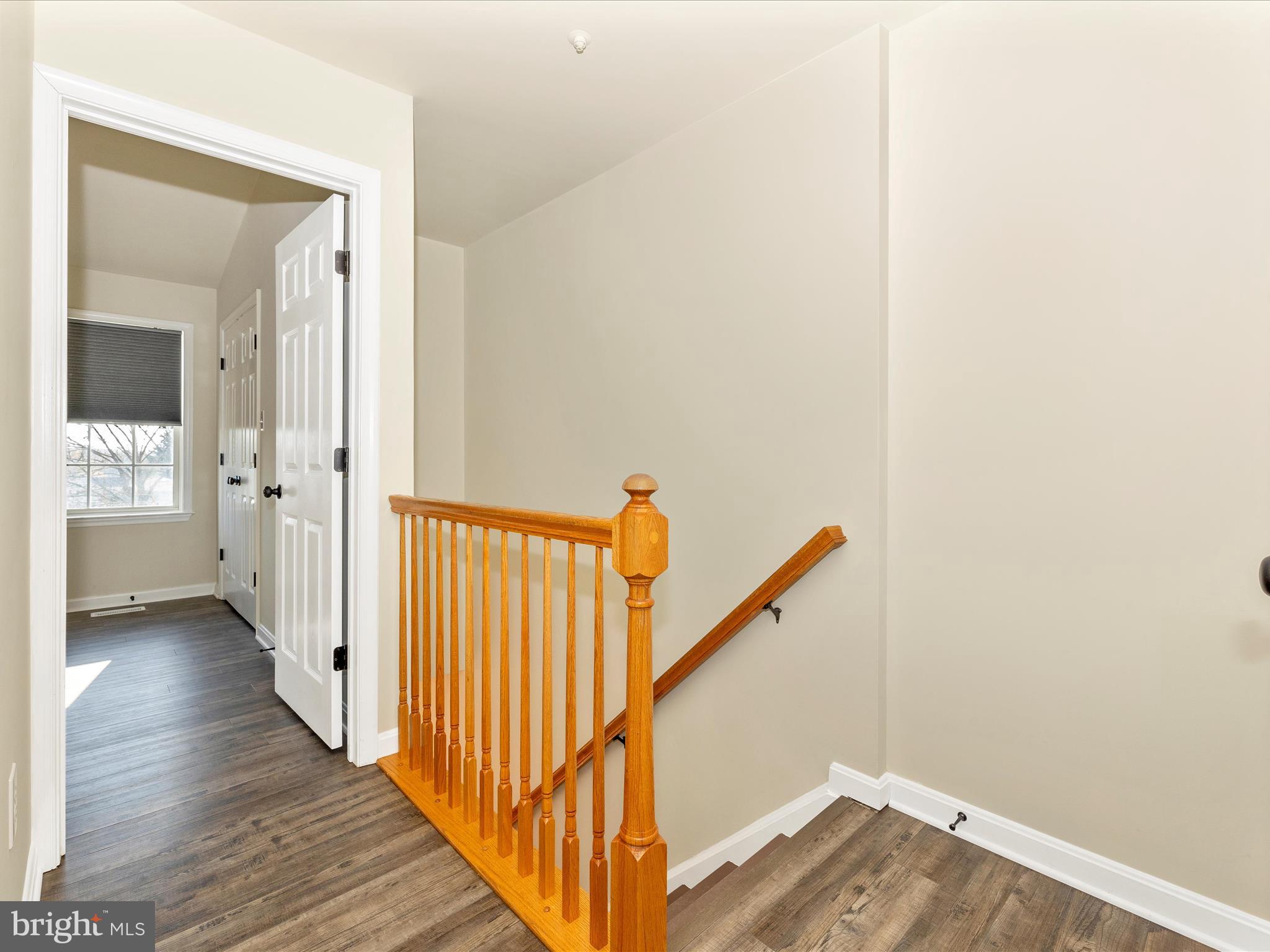 114 MOSER CIRCLE