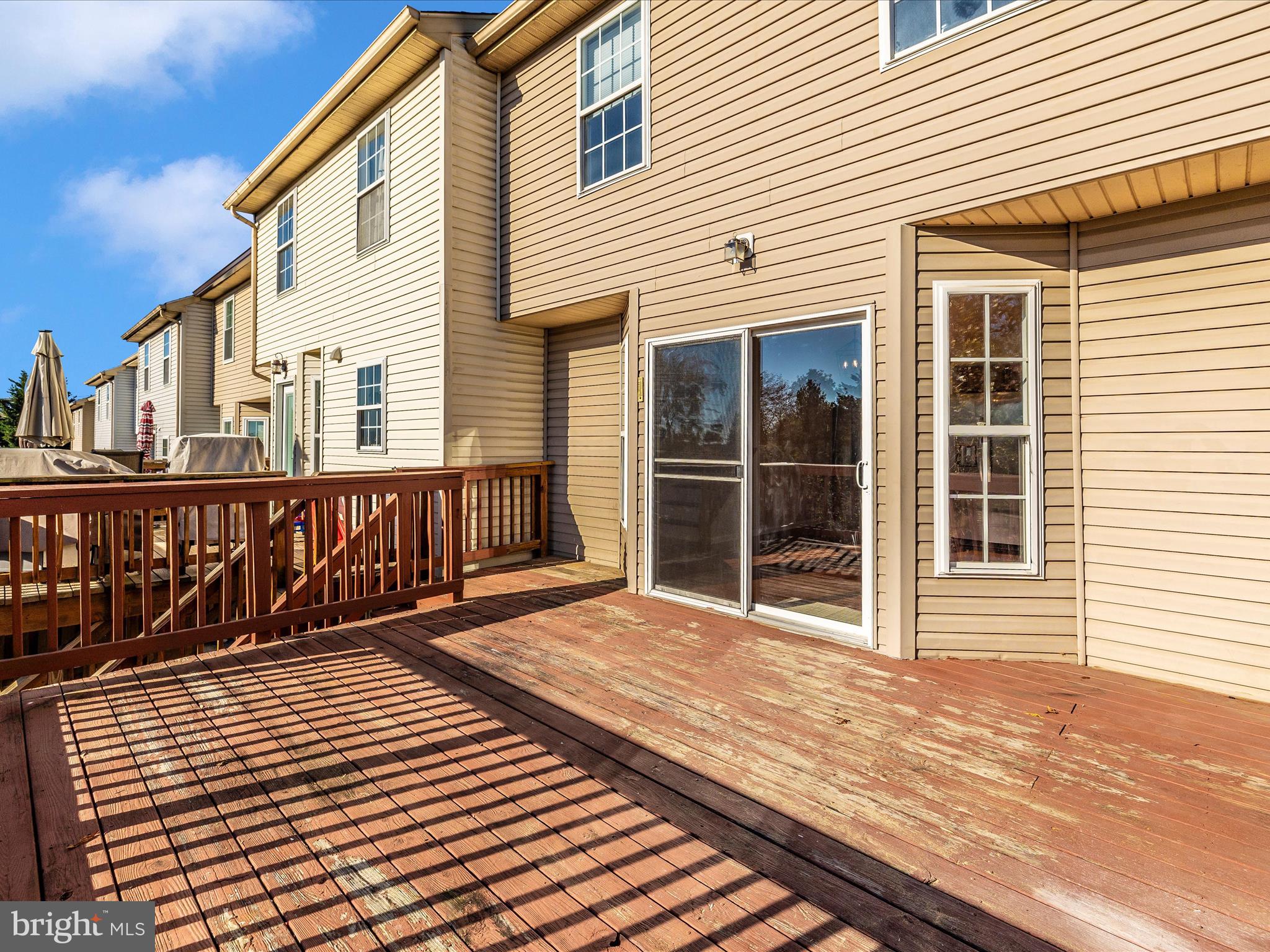 114 MOSER CIRCLE