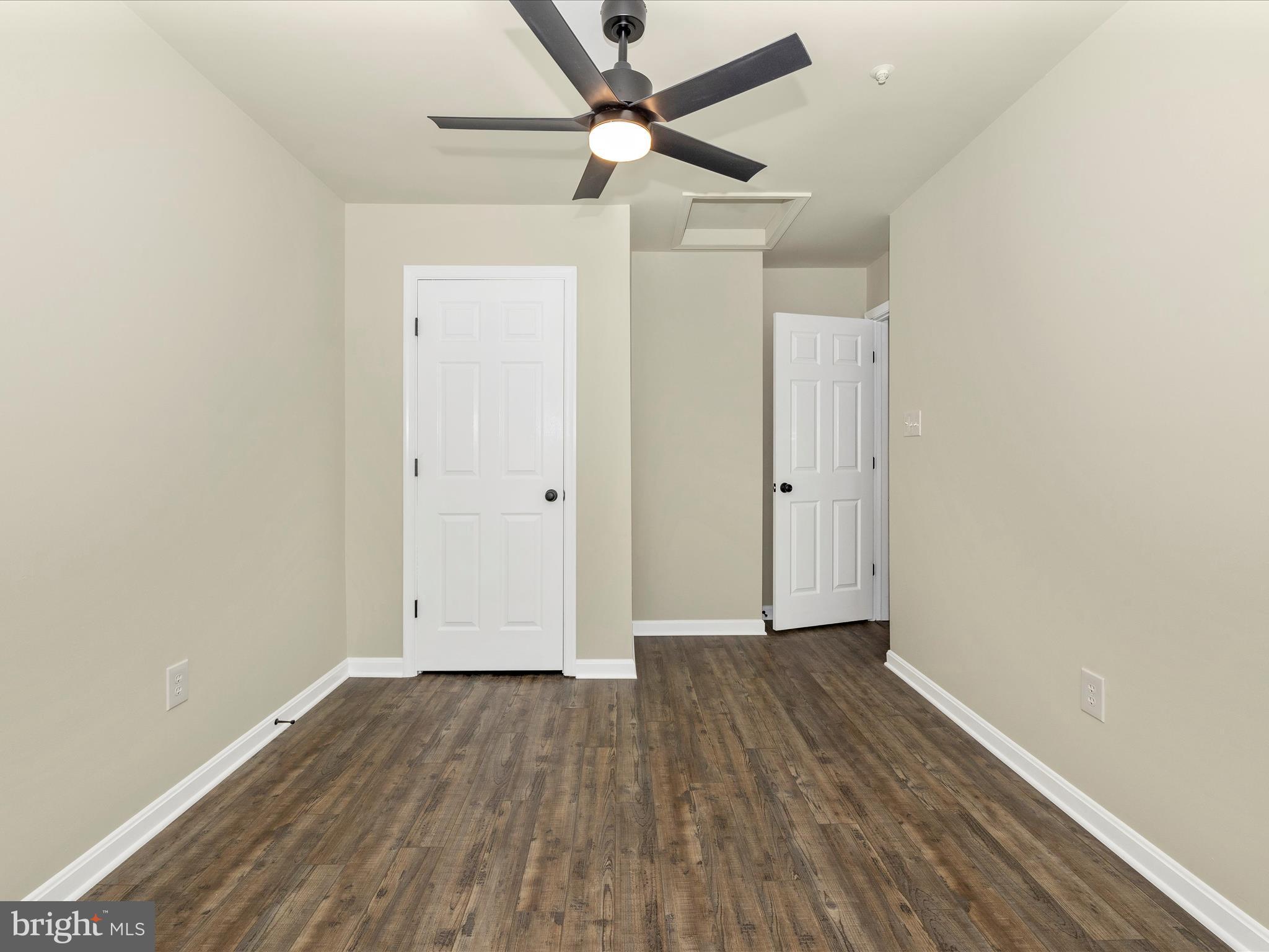 114 MOSER CIRCLE