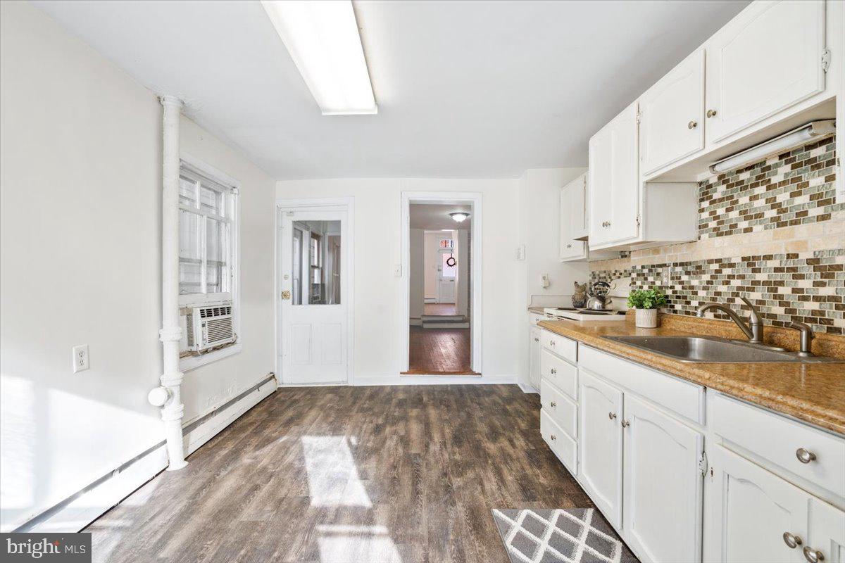 116 W FOURTH STREET