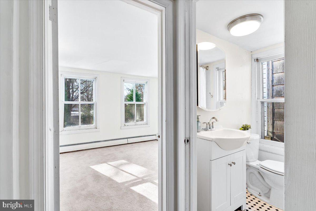 116 W FOURTH STREET