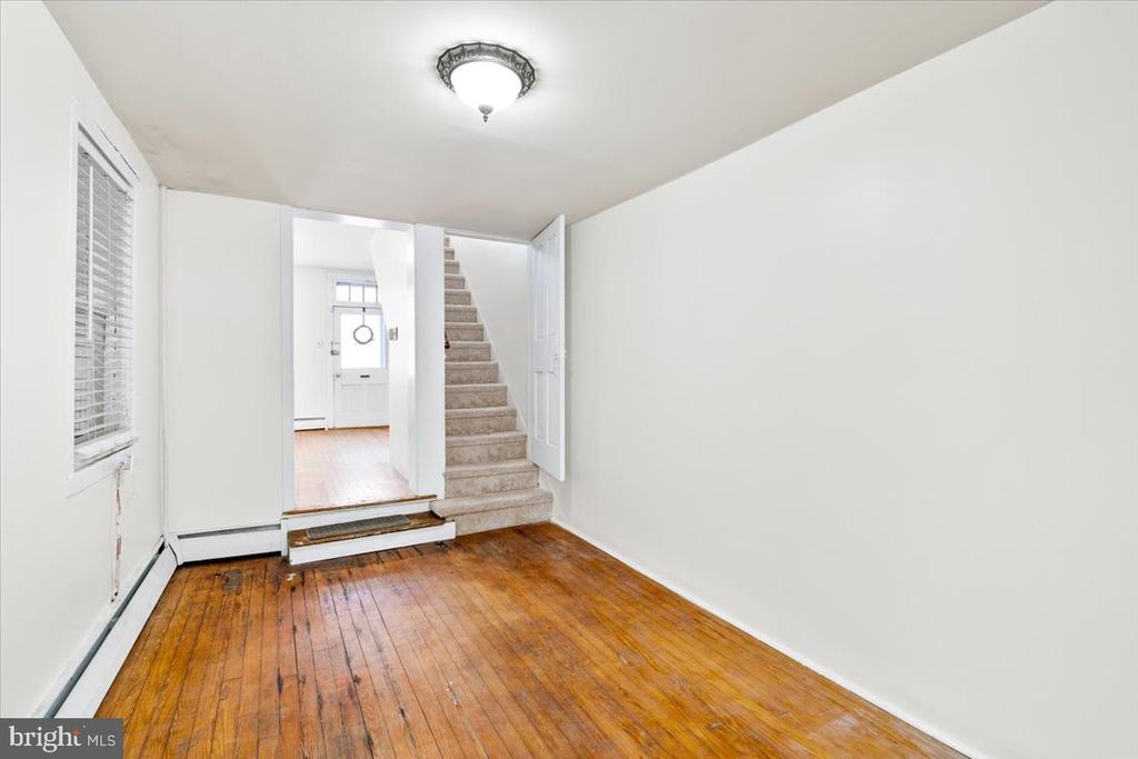 116 W FOURTH STREET