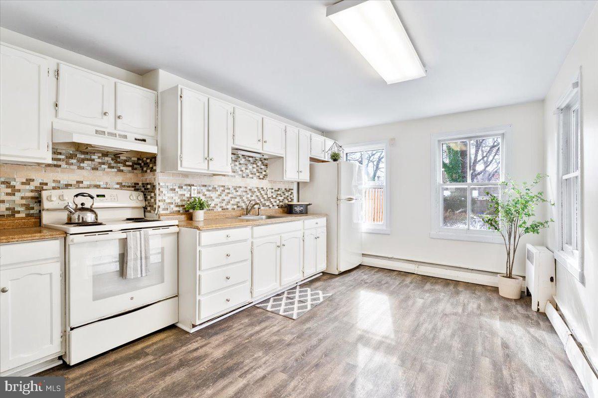 116 W FOURTH STREET