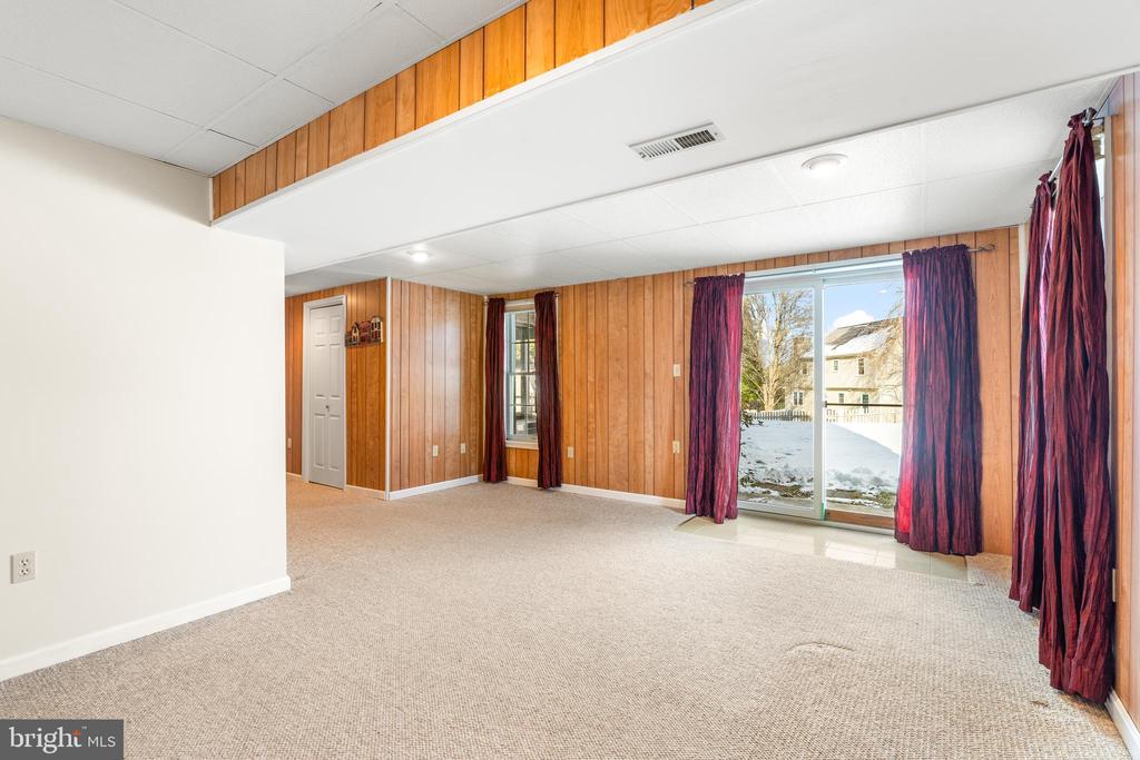 4629 AARON COURT