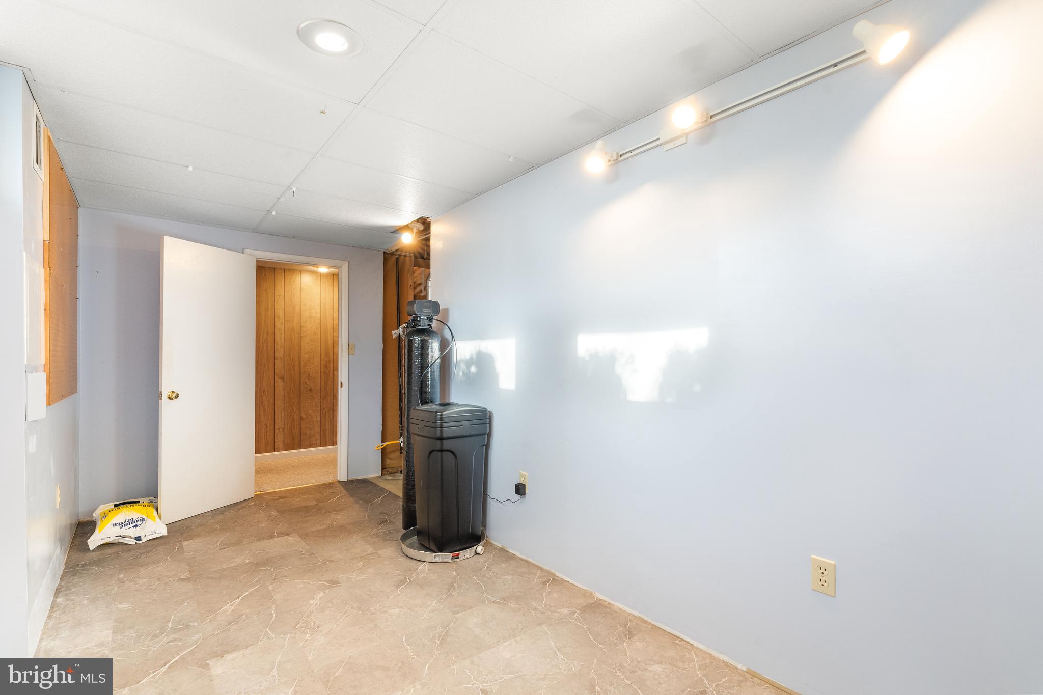 4629 AARON COURT