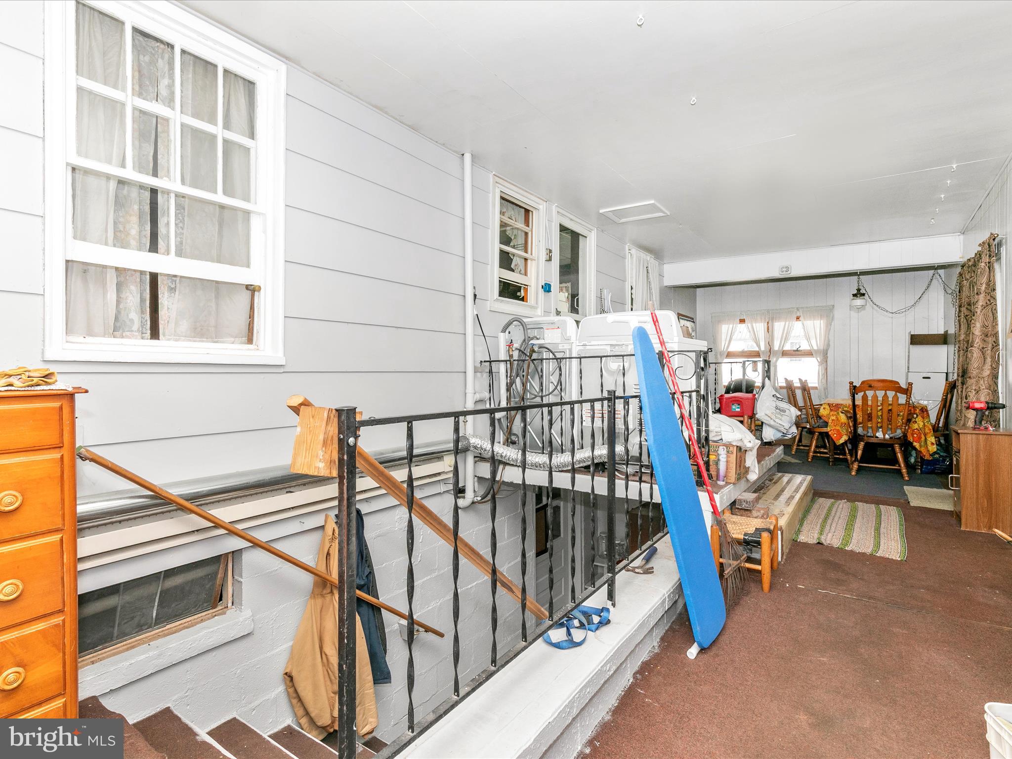 122 WATER STREET