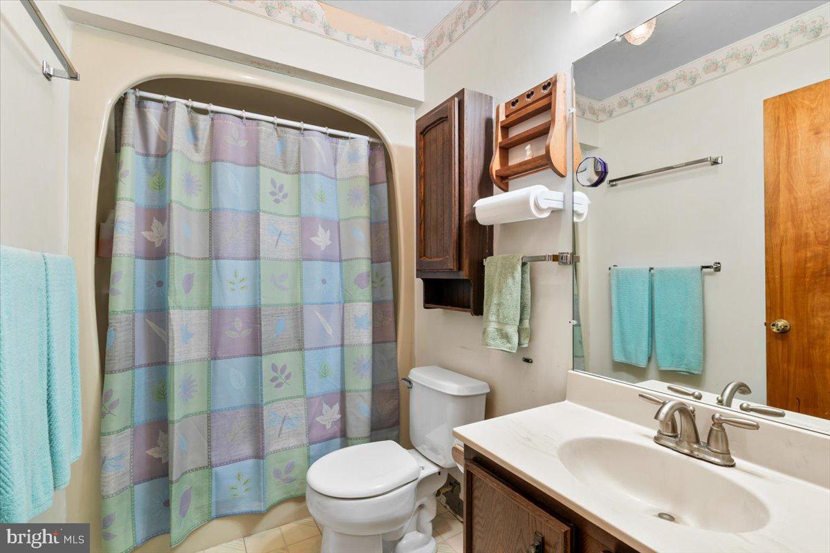 4503 PINE VALLEY COURT