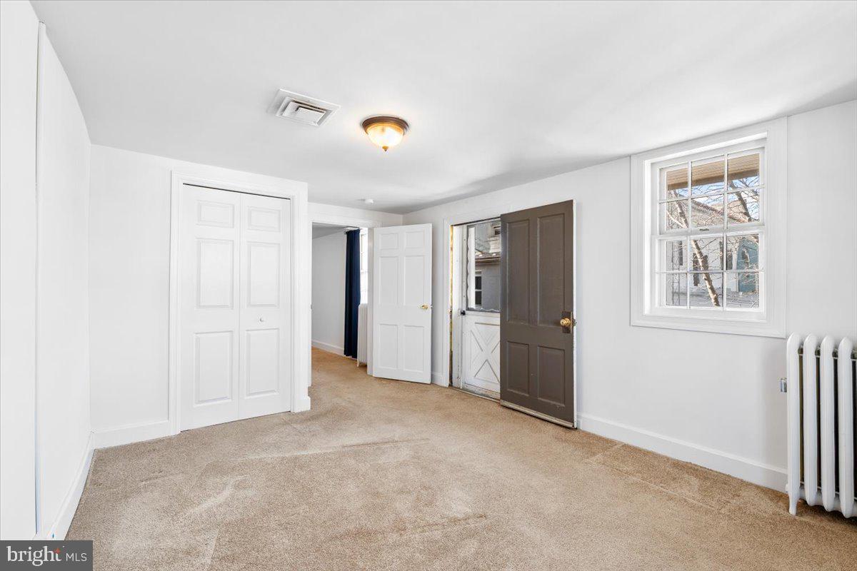 257 W PATRICK STREET