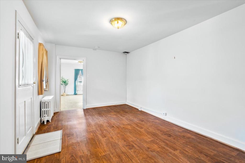 257 W PATRICK STREET