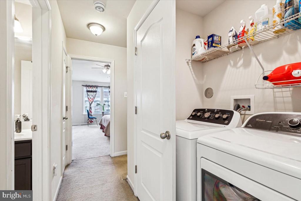 1106 FRONTLINE DRIVE